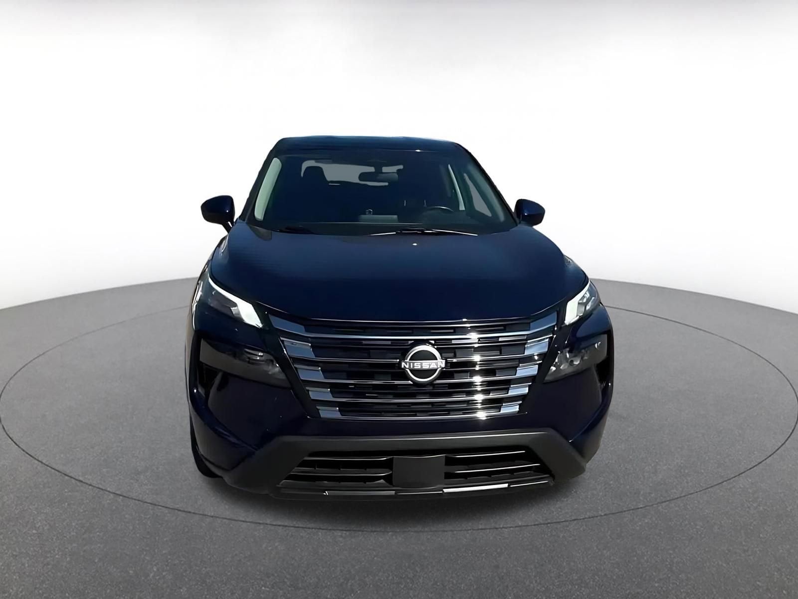 Thumbnail: 2025 Nissan Rogue - 4