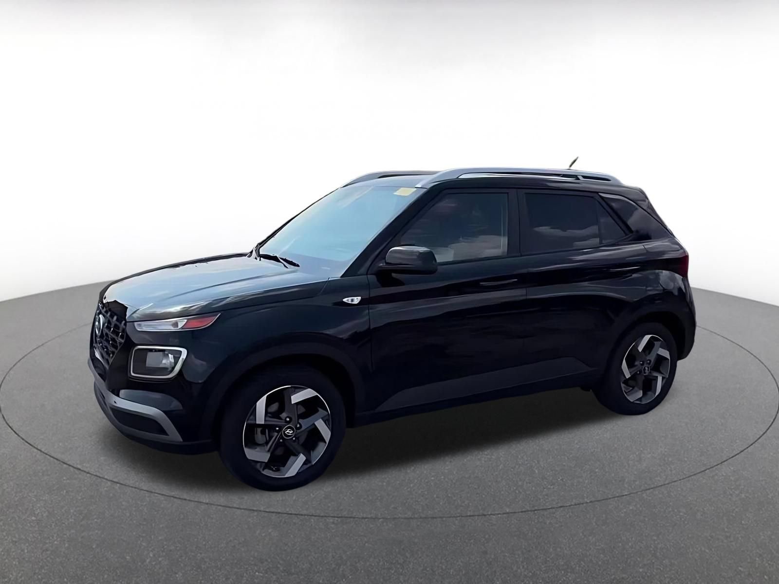 Thumbnail: 2026 Hyundai Venue - 7