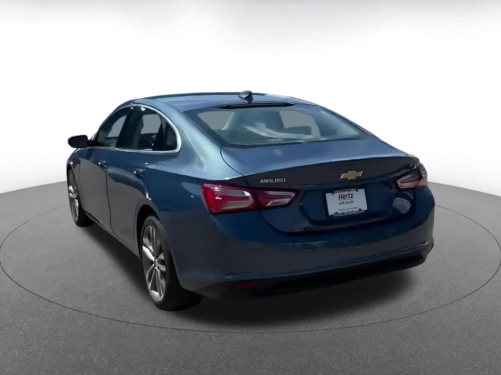 Thumbnail: 2024 Chevrolet Malibu - 12