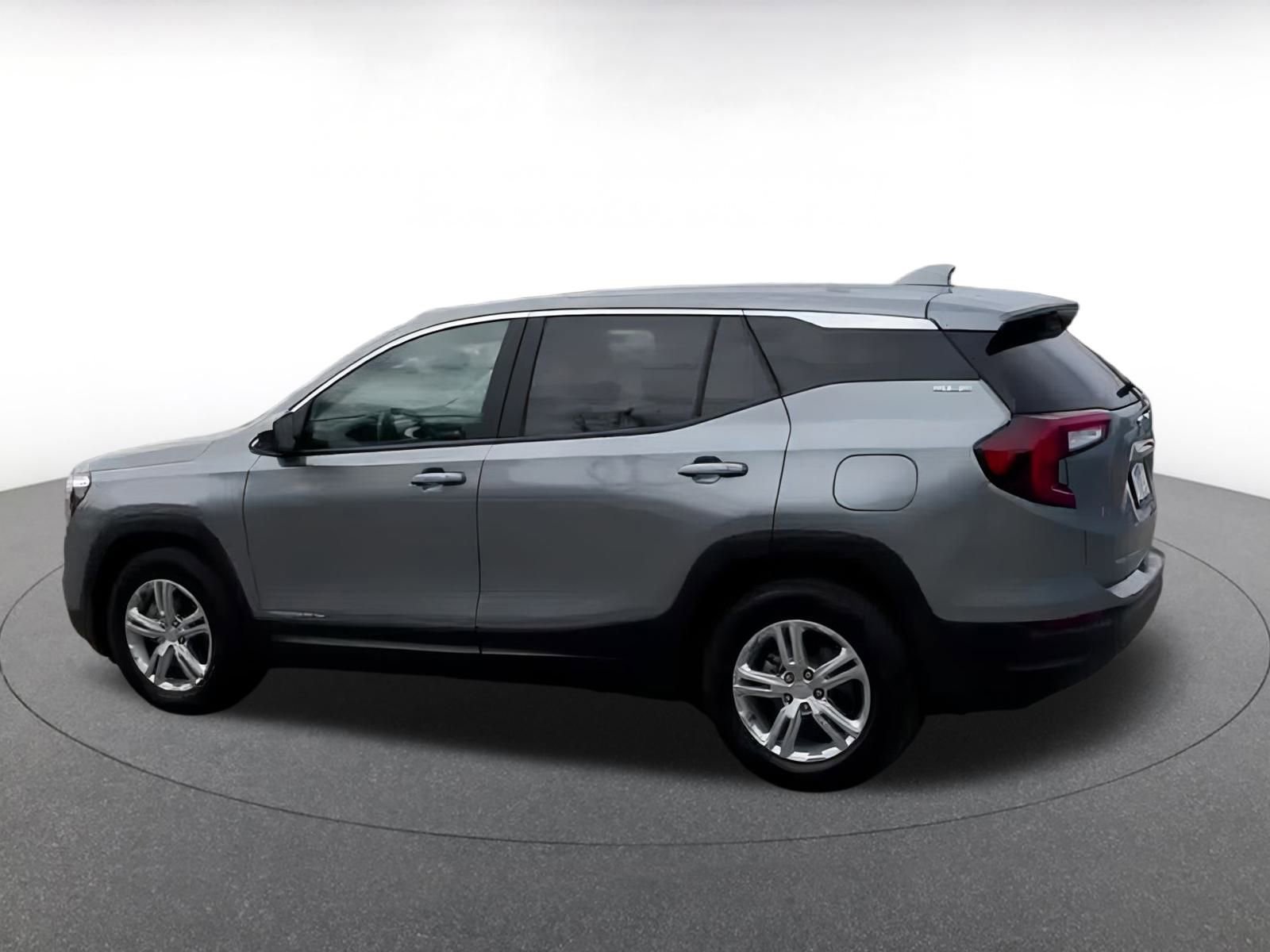 Thumbnail: 2024 GMC Terrain - 10