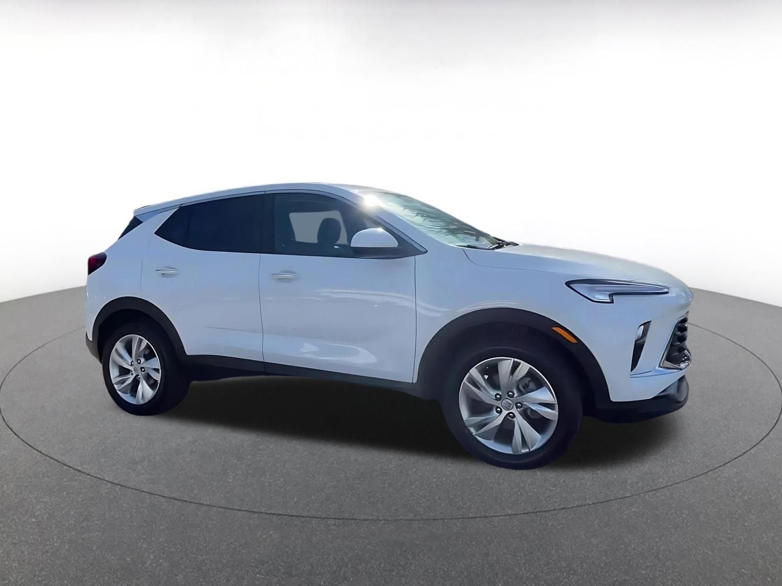 Thumbnail: 2025 Buick Encore GX - 2