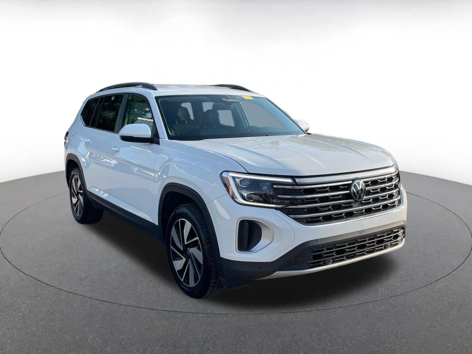 Thumbnail: 2024 Volkswagen Atlas - 1