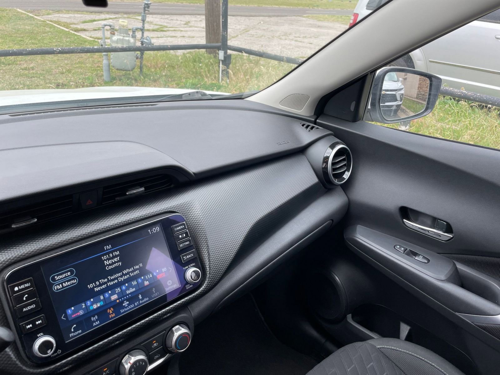 Thumbnail: 2024 Nissan Kicks - 34