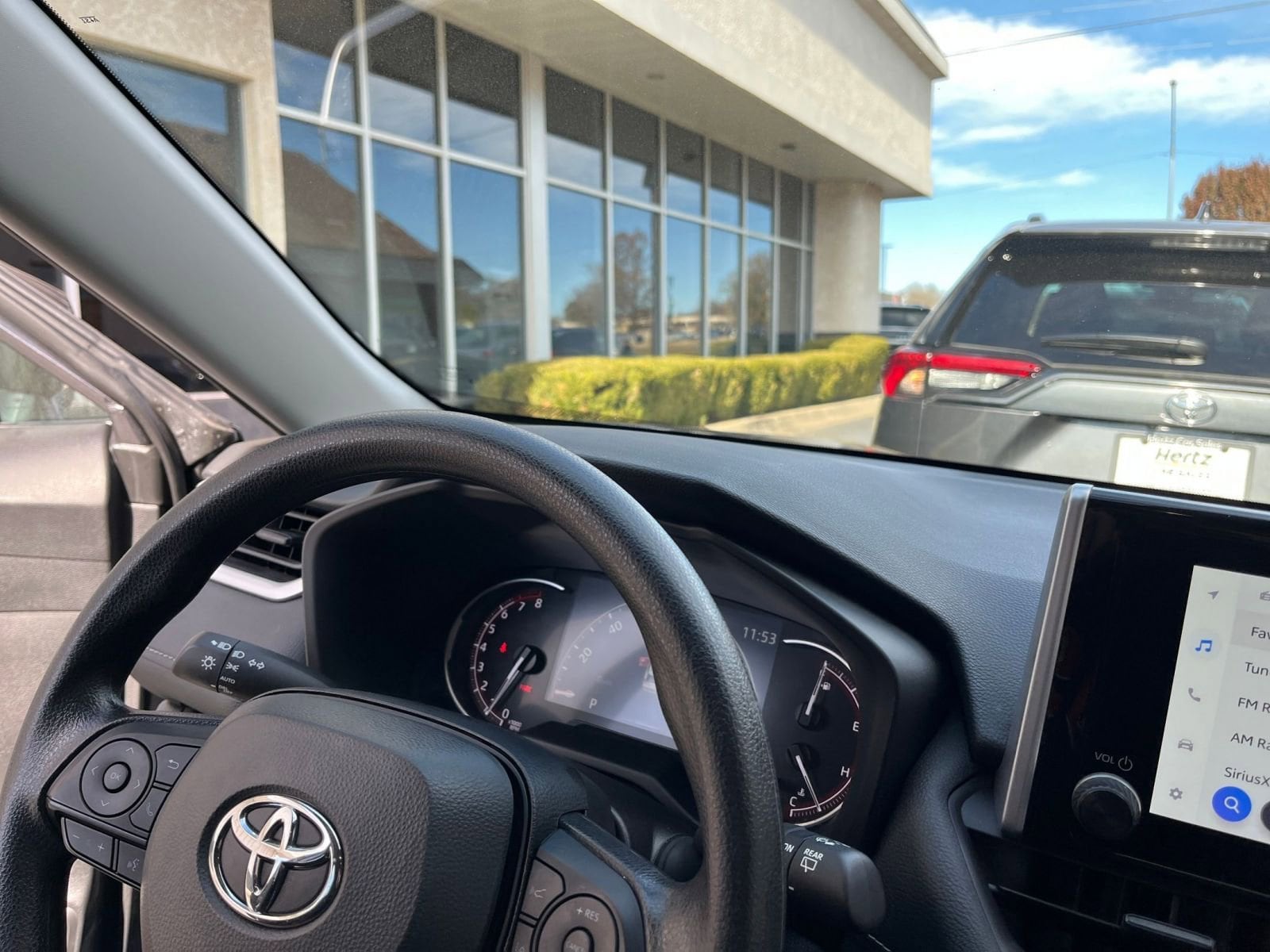 Thumbnail: 2025 Toyota RAV4 - 35