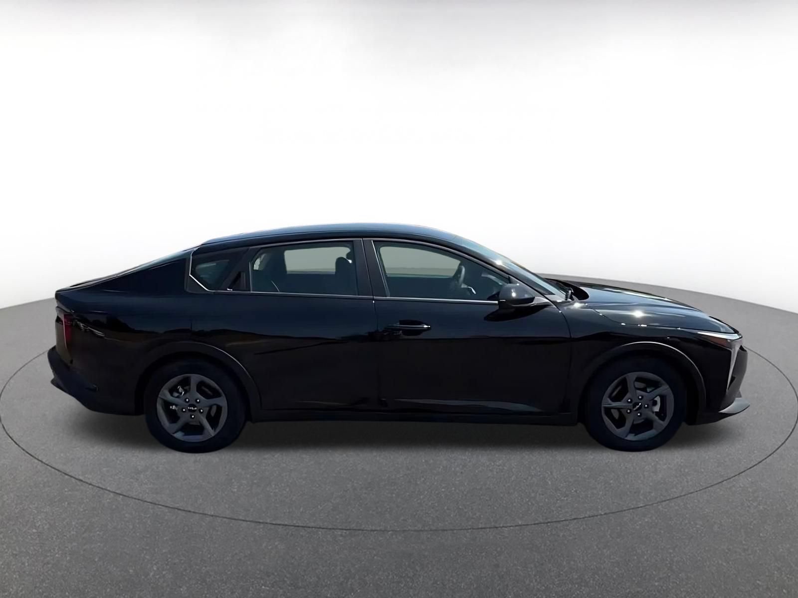 Thumbnail: 2026 Kia K4 - 15