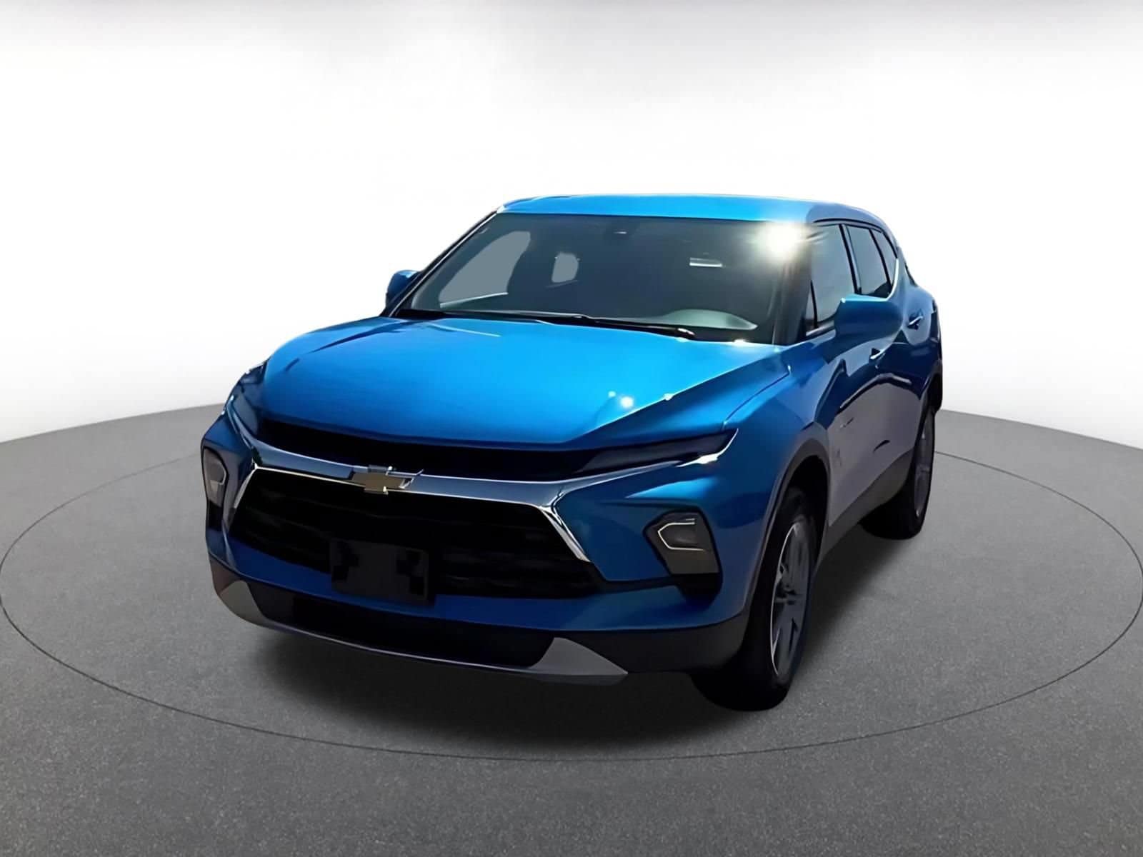 Thumbnail: 2025 Chevrolet Blazer - 8