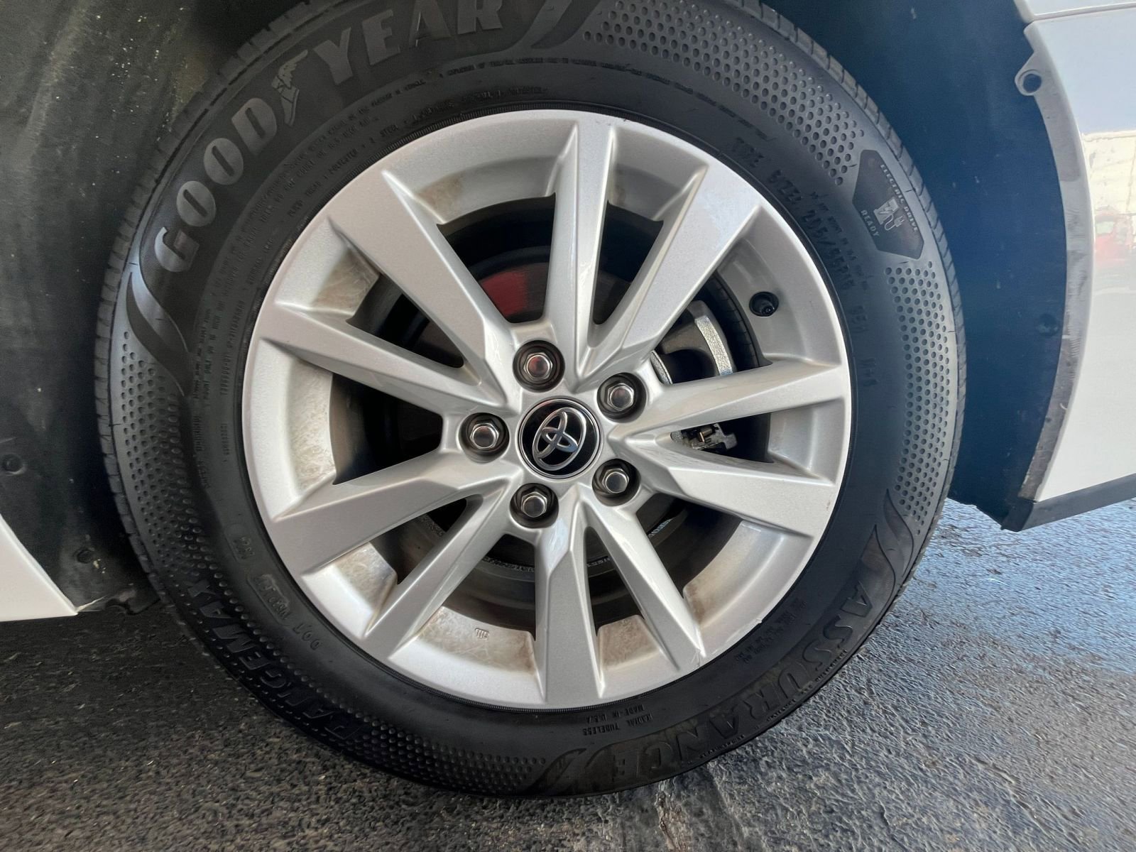 Thumbnail: 2025 Toyota Camry - 29