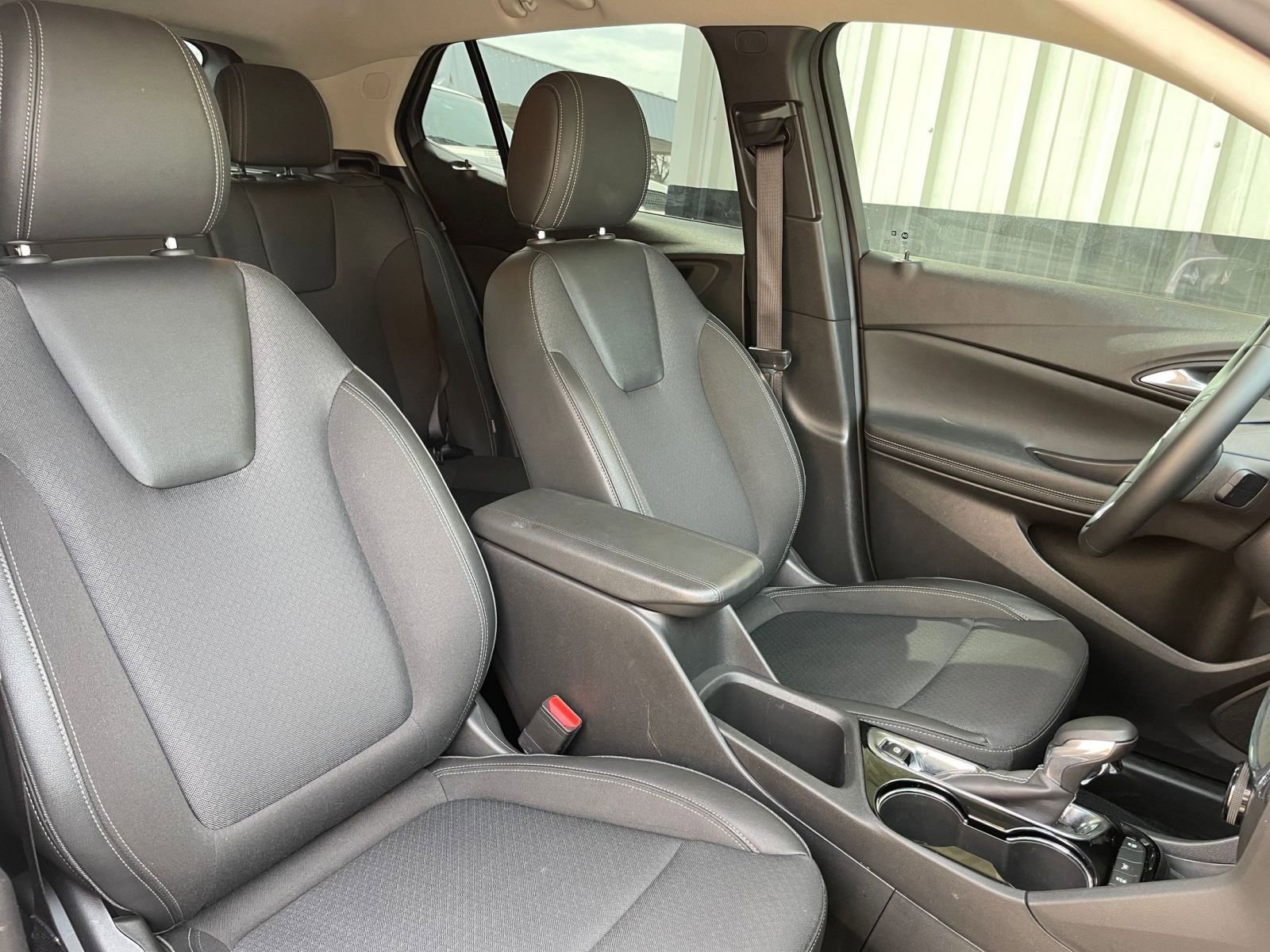 Thumbnail: 2025 Buick Encore GX - 35