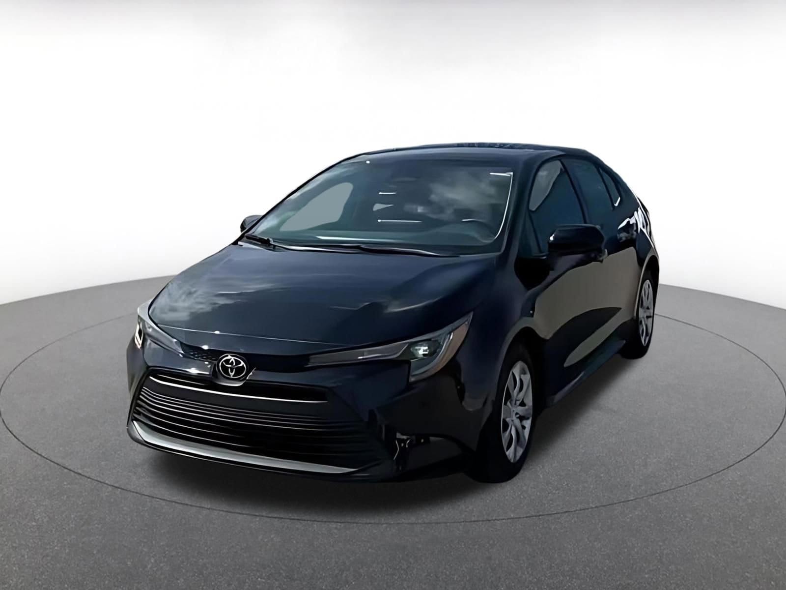 Thumbnail: 2025 Toyota Corolla - 3