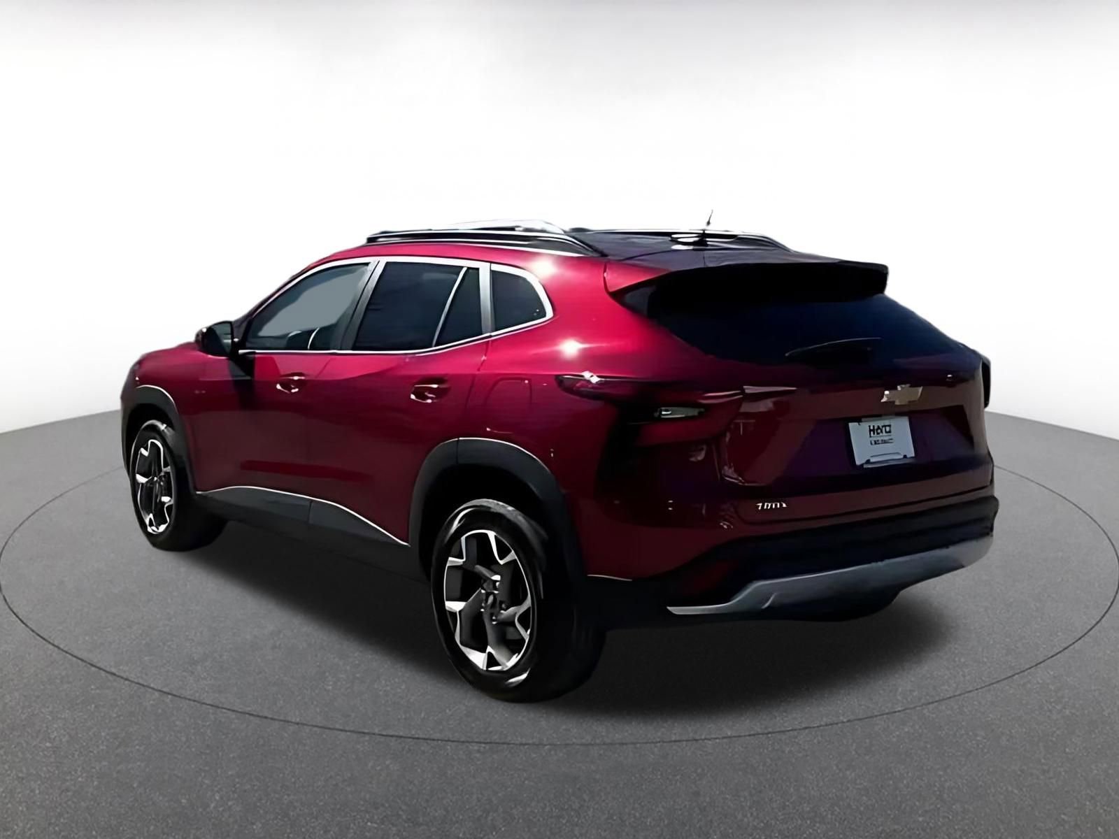 Thumbnail: 2025 Chevrolet Trax - 16