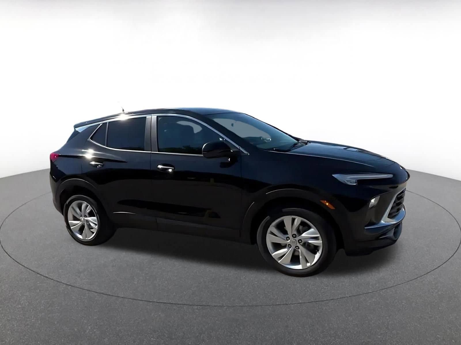 Thumbnail: 2025 Buick Encore GX - 2