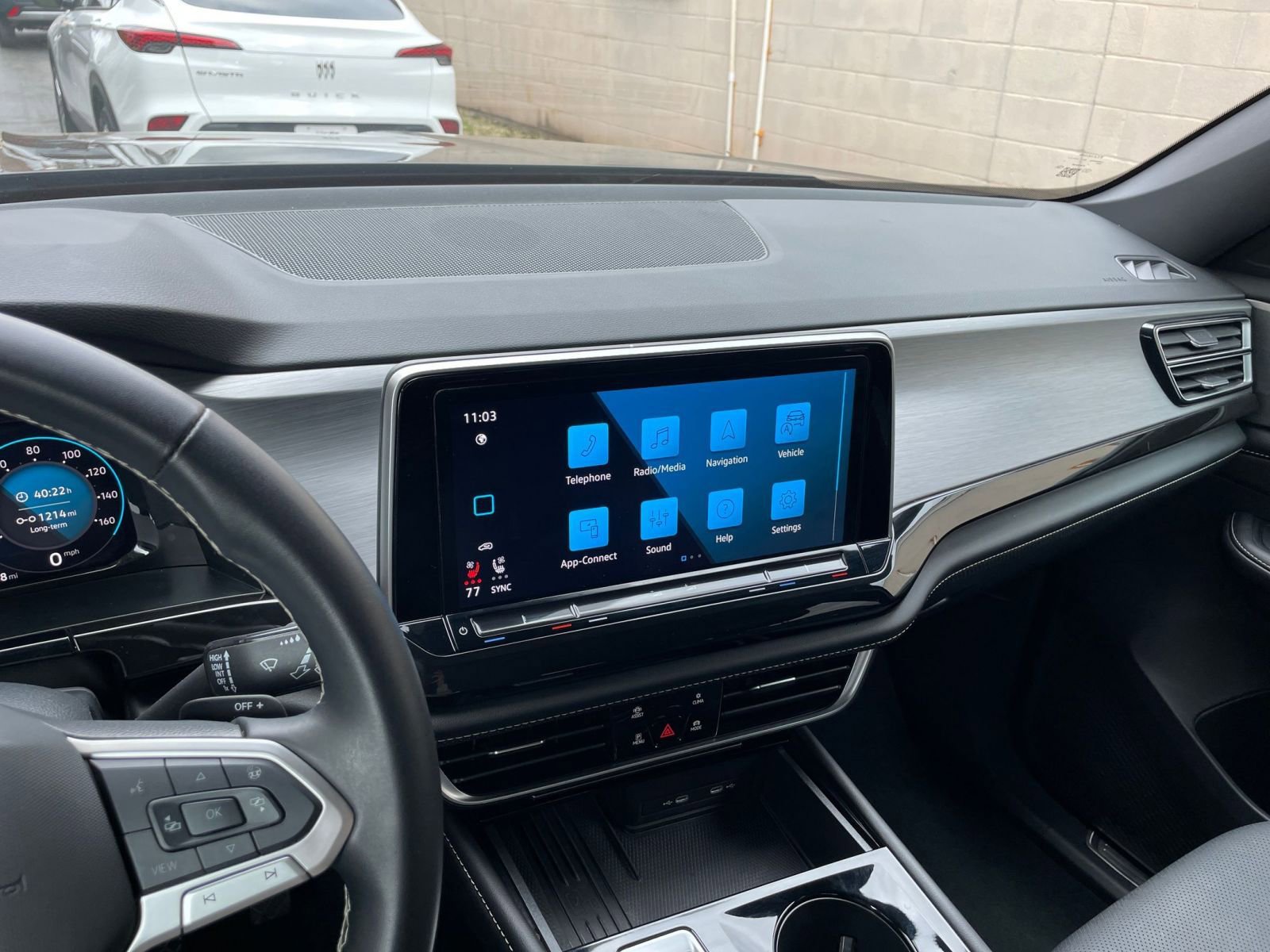 Thumbnail: 2025 Volkswagen Atlas - 18