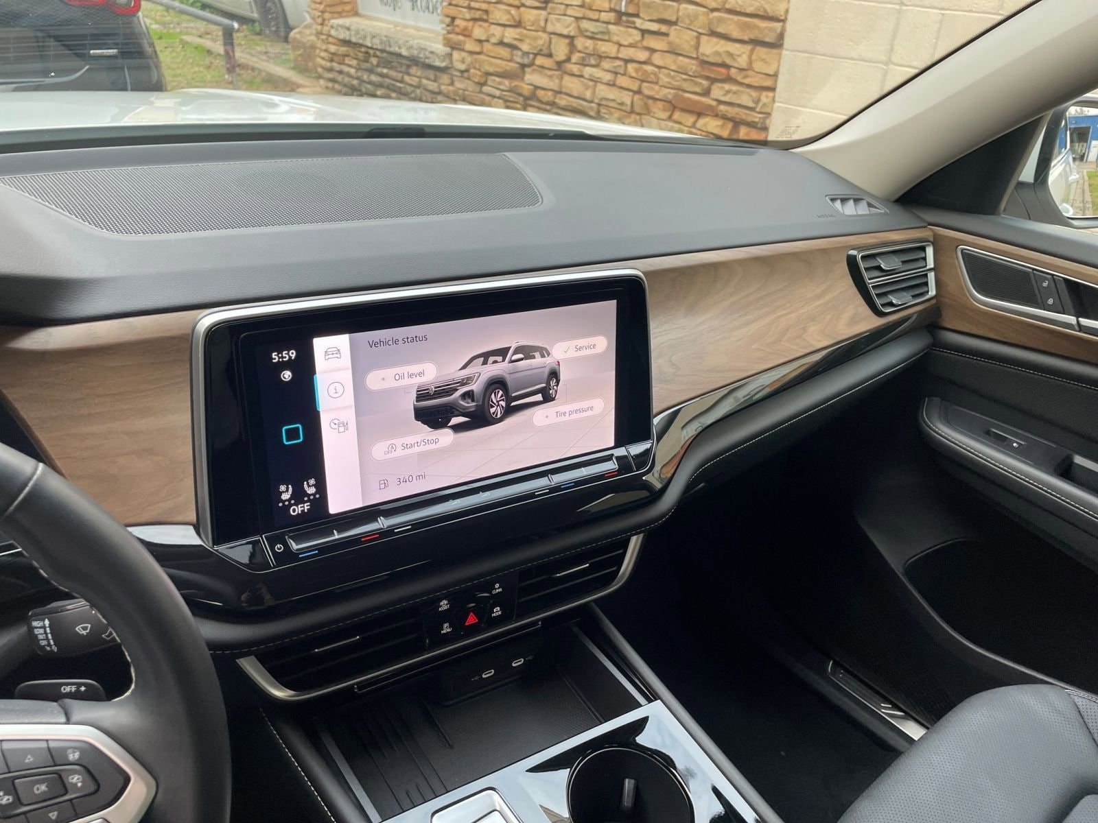 Thumbnail: 2025 Volkswagen Atlas - 18