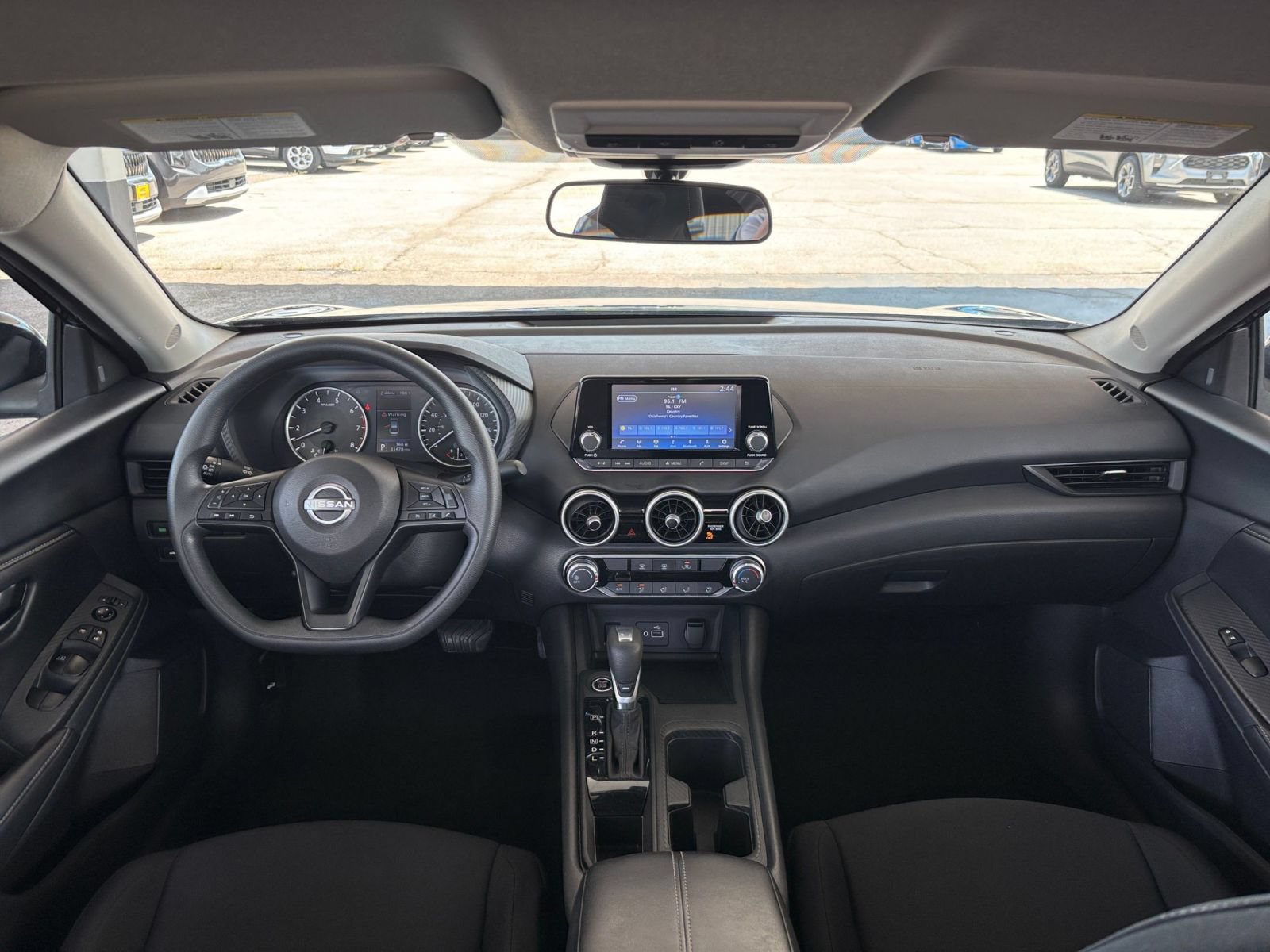 Thumbnail: 2025 Nissan Sentra - 31