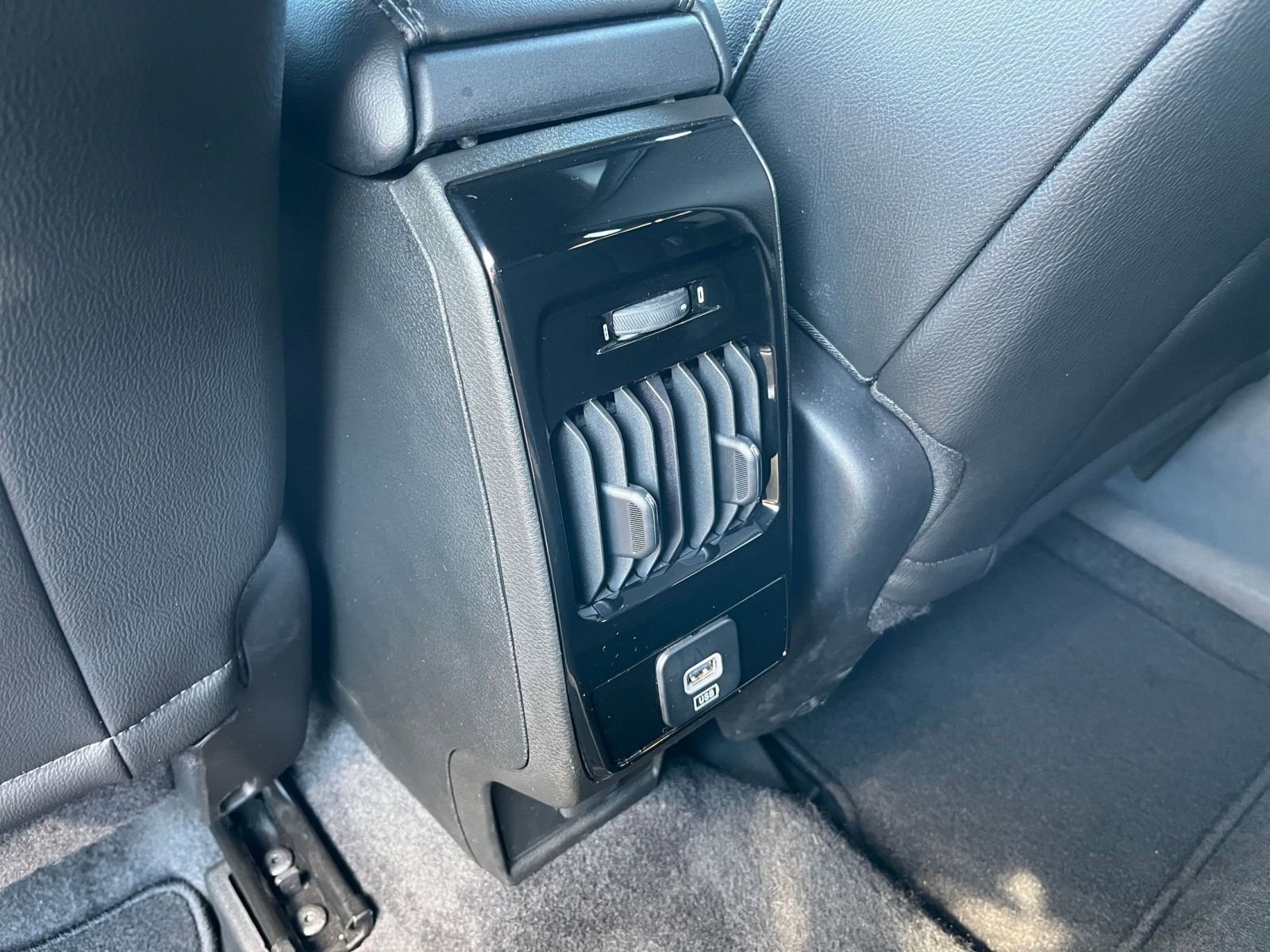 Thumbnail: 2025 Jeep Compass - 24