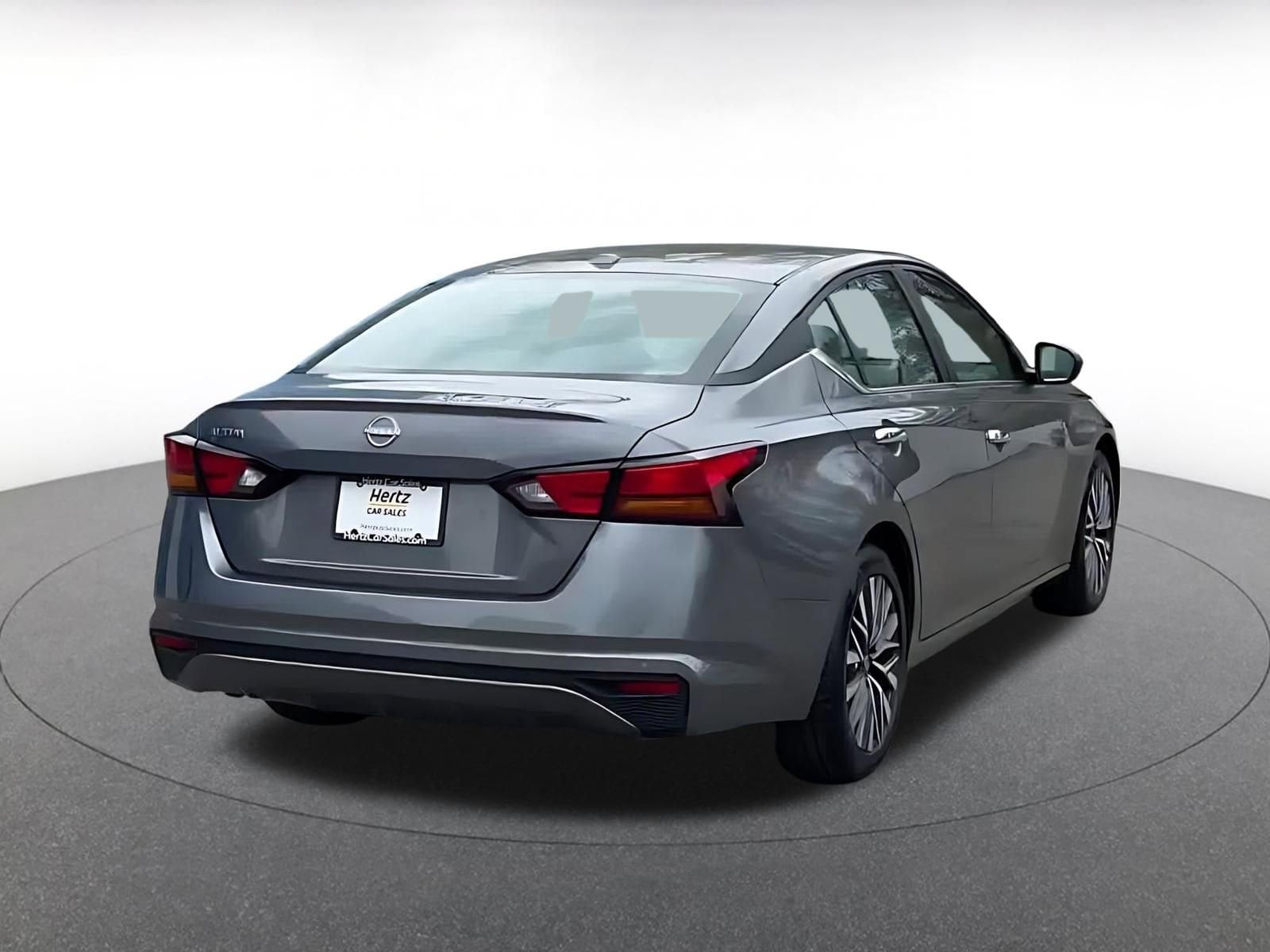 Thumbnail: 2025 Nissan Altima - 14