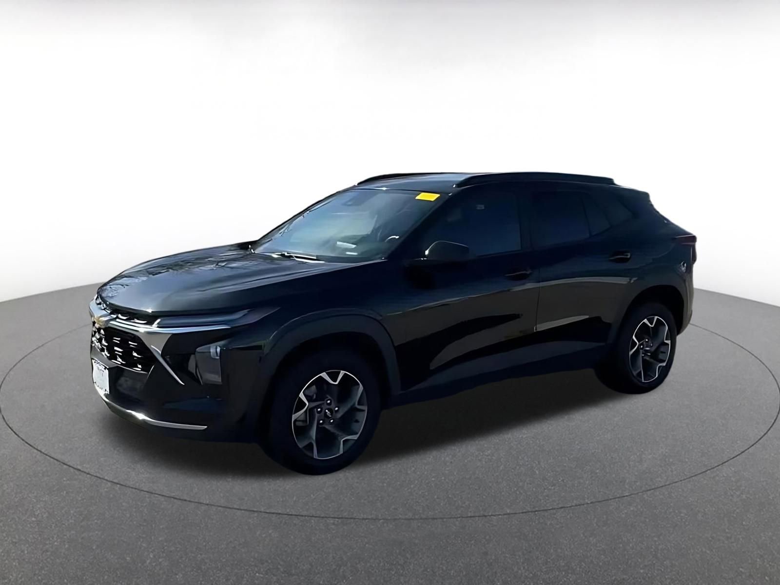 Thumbnail: 2025 Chevrolet Trax - 7