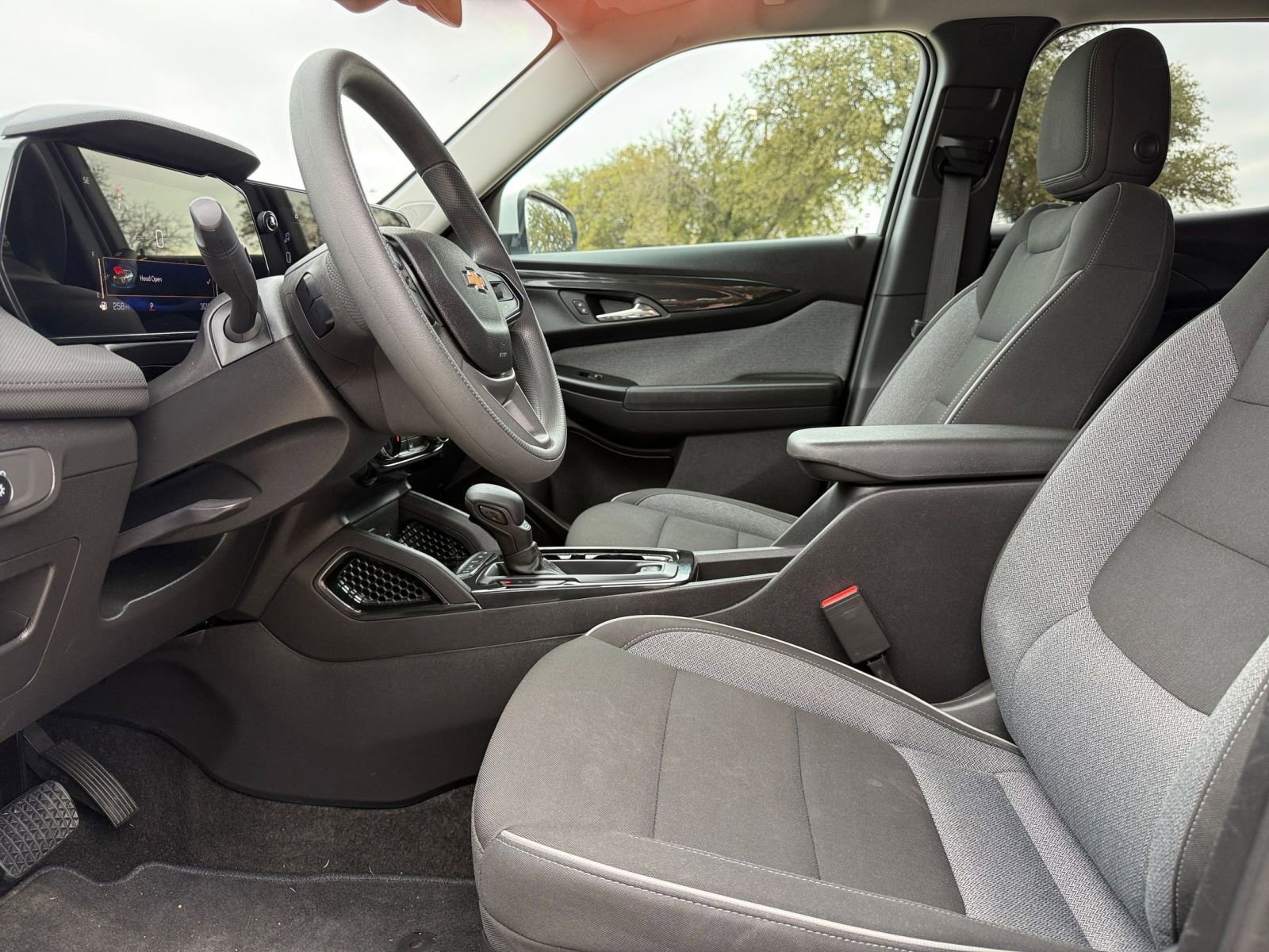 Thumbnail: 2025 Chevrolet TrailBlazer - 28