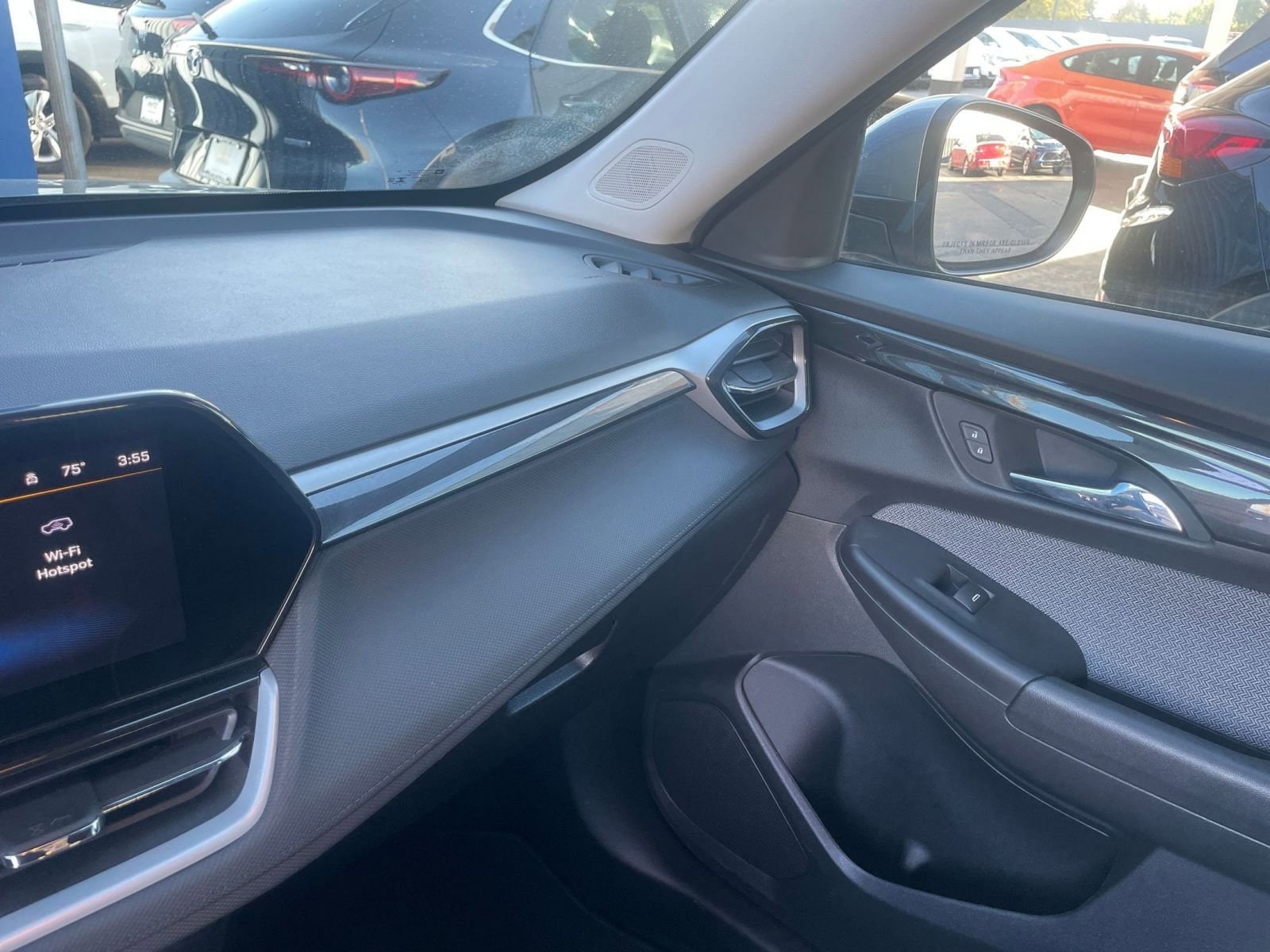 Thumbnail: 2025 Chevrolet TrailBlazer - 33