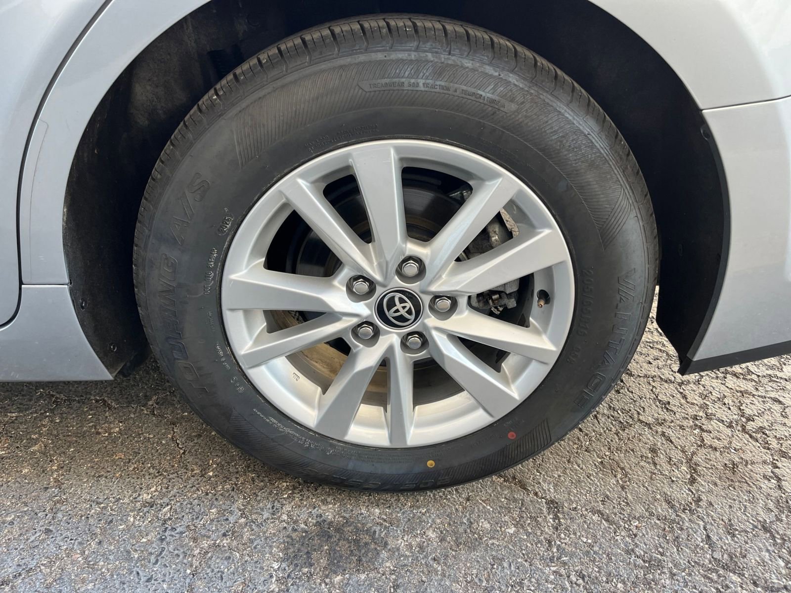 Thumbnail: 2025 Toyota Camry - 29