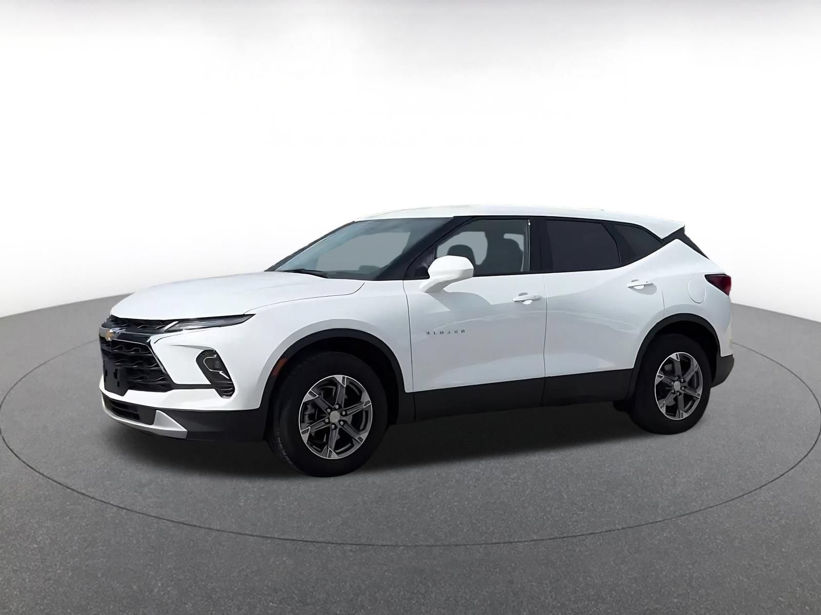 Thumbnail: 2025 Chevrolet Blazer - 8