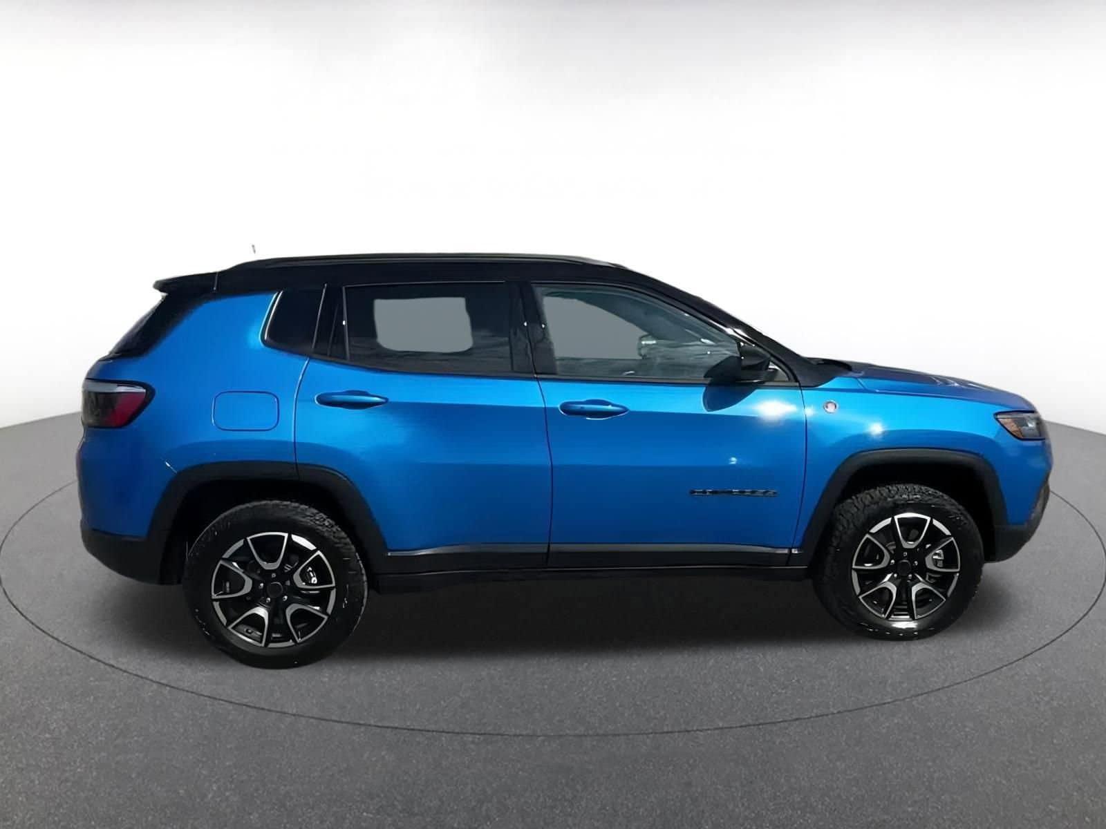Thumbnail: 2025 Jeep Compass - 15