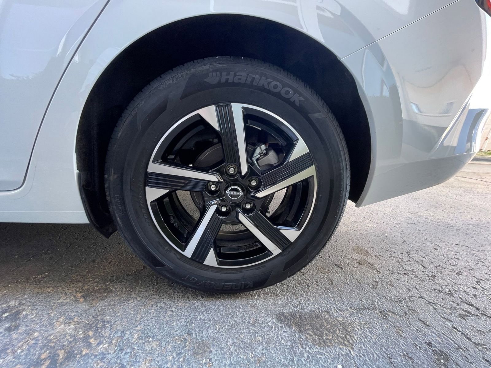 Thumbnail: 2025 Nissan Sentra - 28