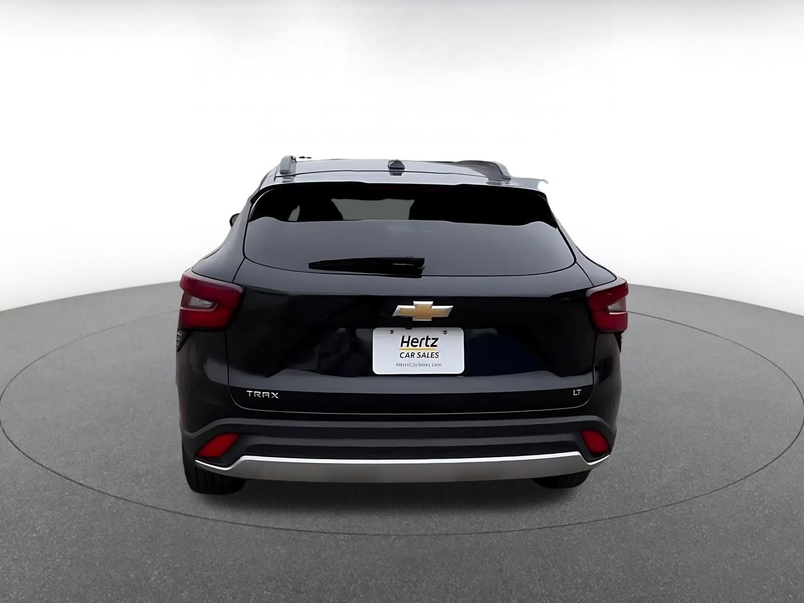 Thumbnail: 2025 Chevrolet Trax - 12