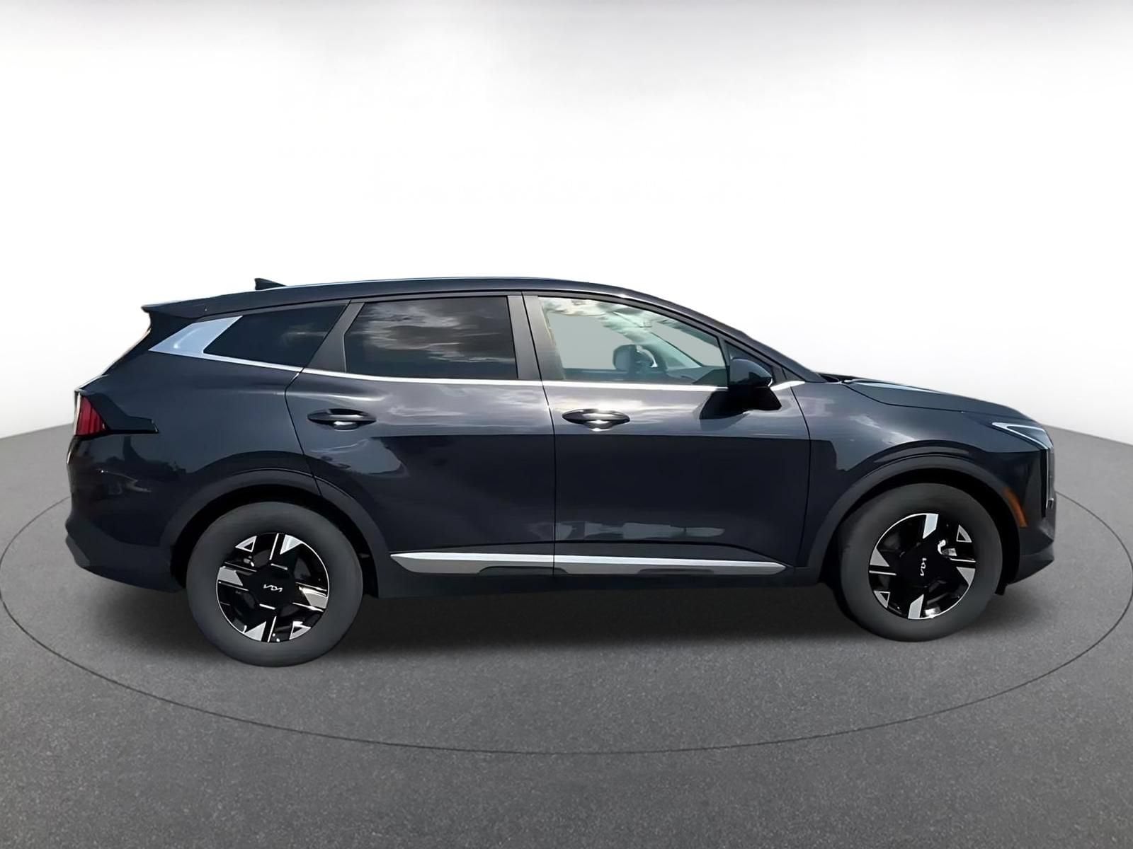 Thumbnail: 2026 Kia Sportage - 16