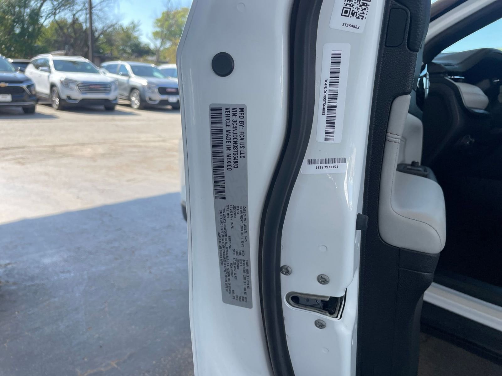 Thumbnail: 2025 Jeep Compass - 29