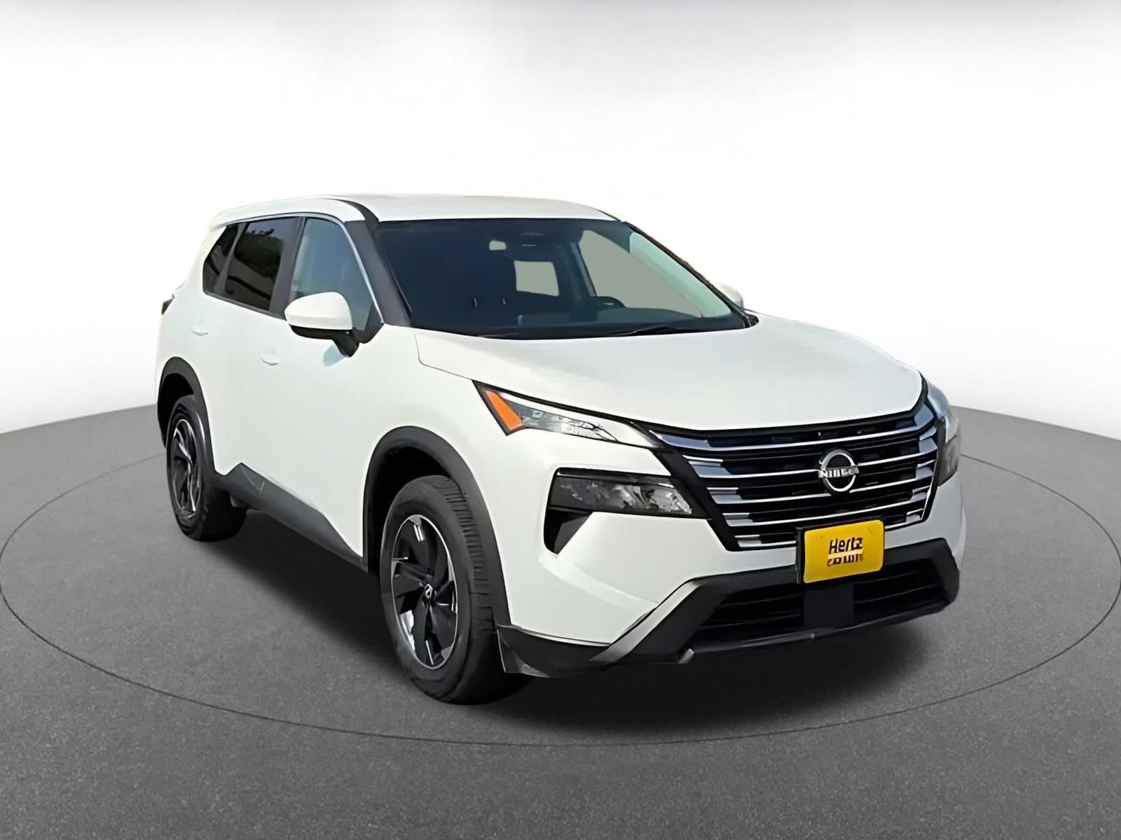 Thumbnail: 2025 Nissan Rogue - 3