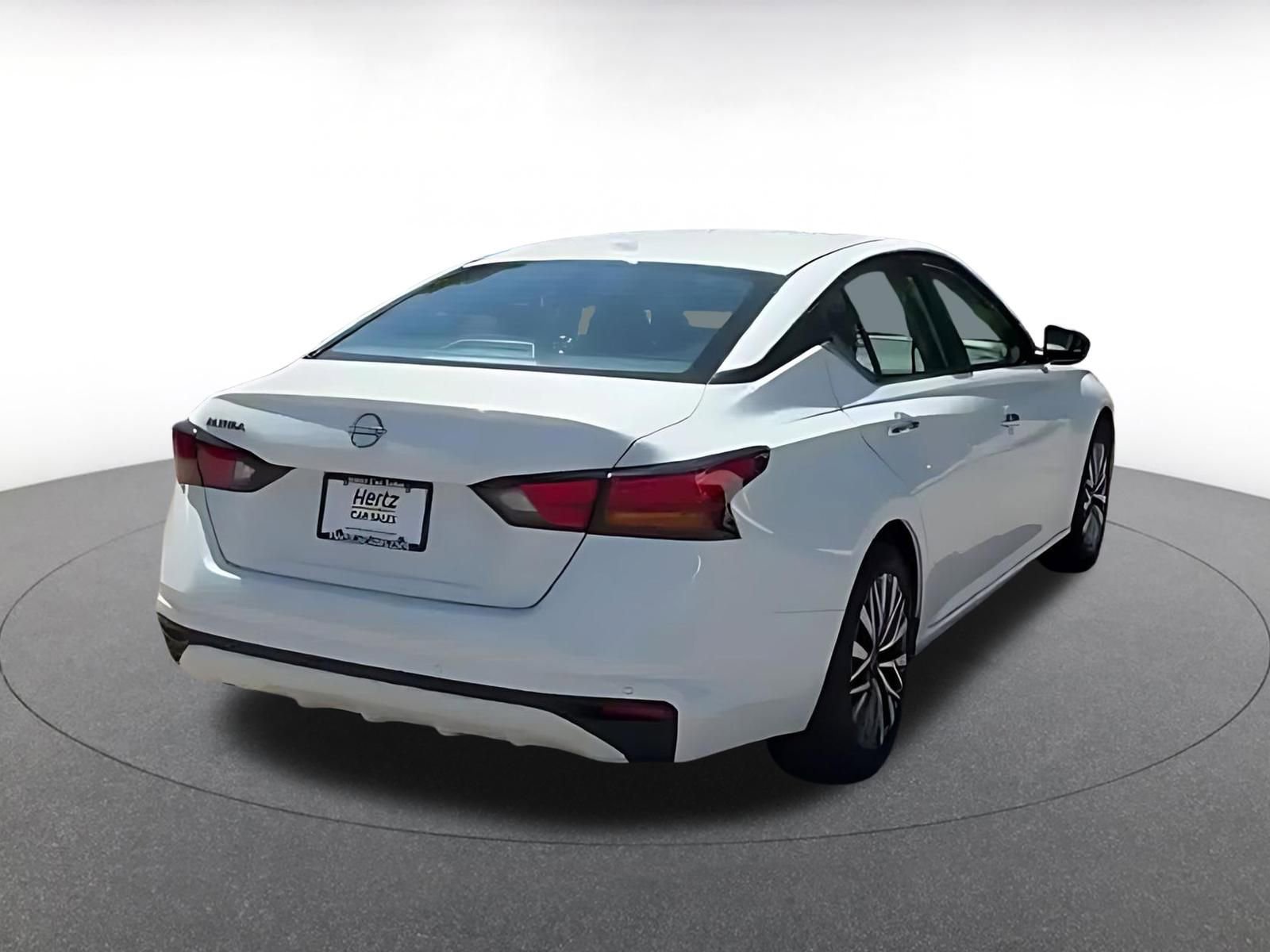 Thumbnail: 2025 Nissan Altima - 14