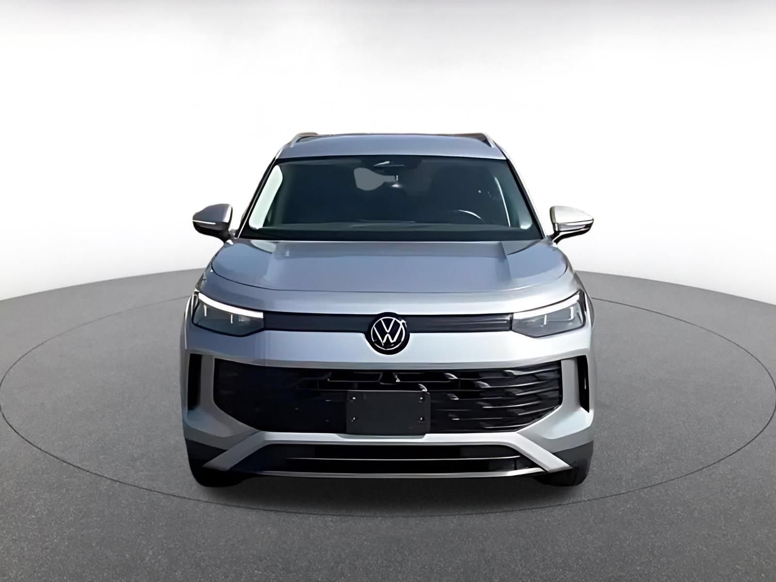 Thumbnail: 2026 Volkswagen Tiguan - 4