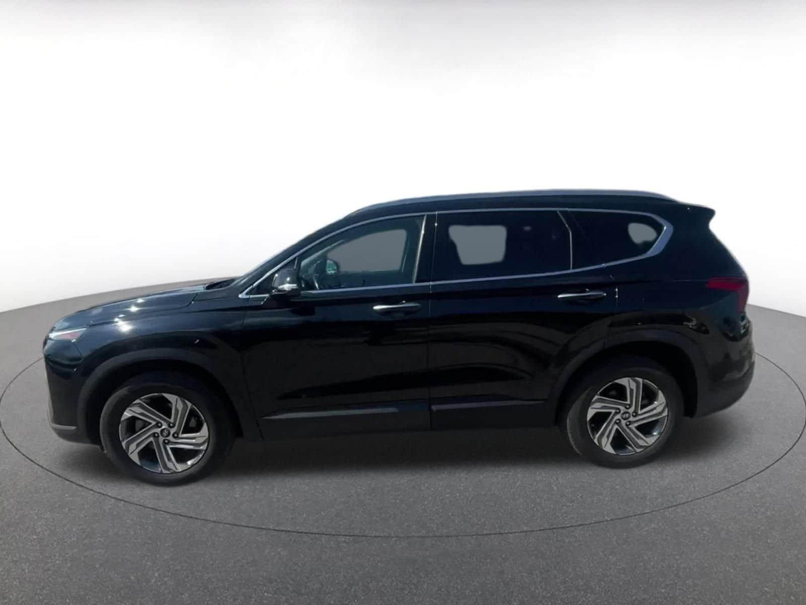 Thumbnail: 2023 Hyundai Santa Fe - 9