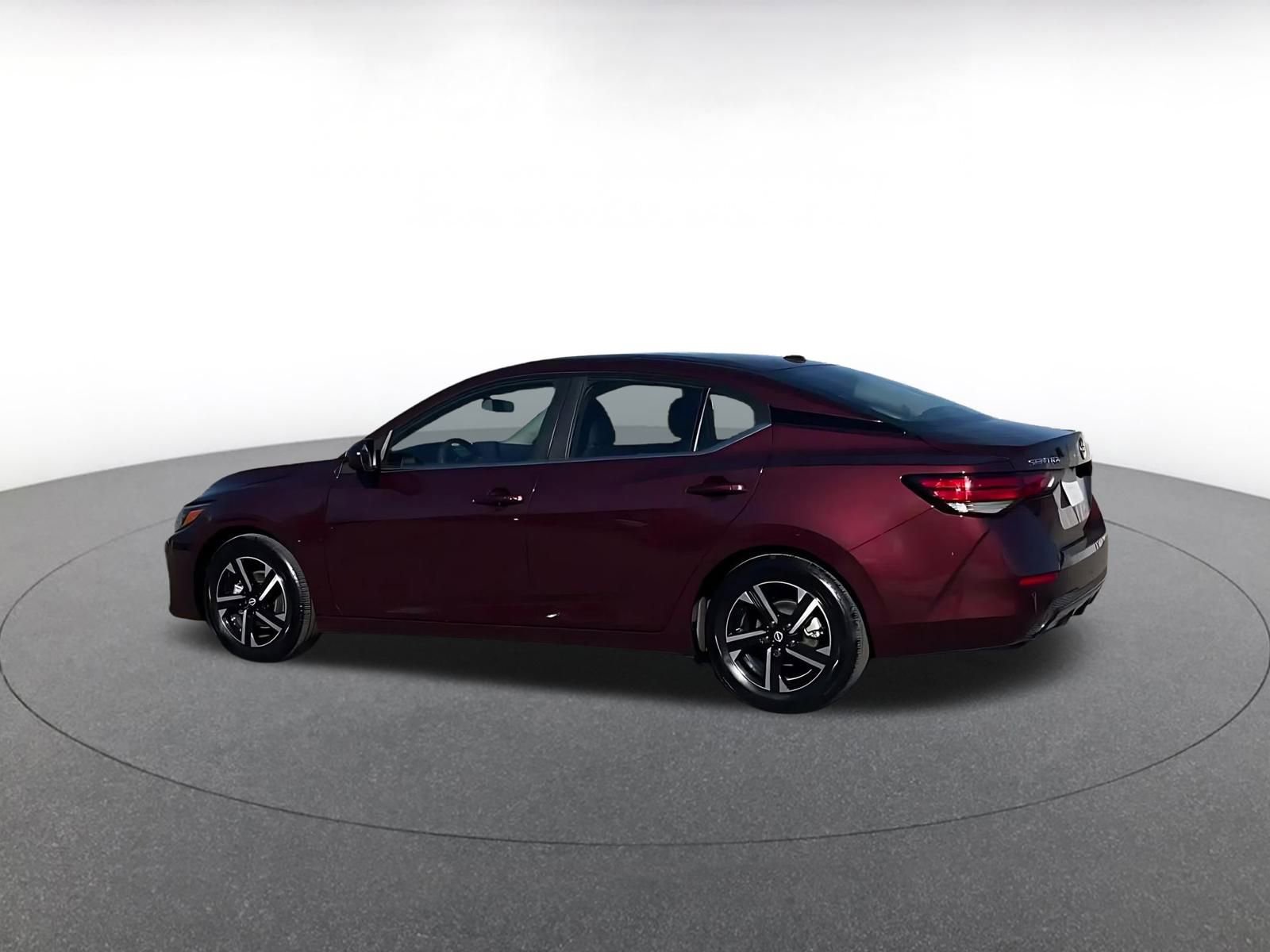 Thumbnail: 2025 Nissan Sentra - 10