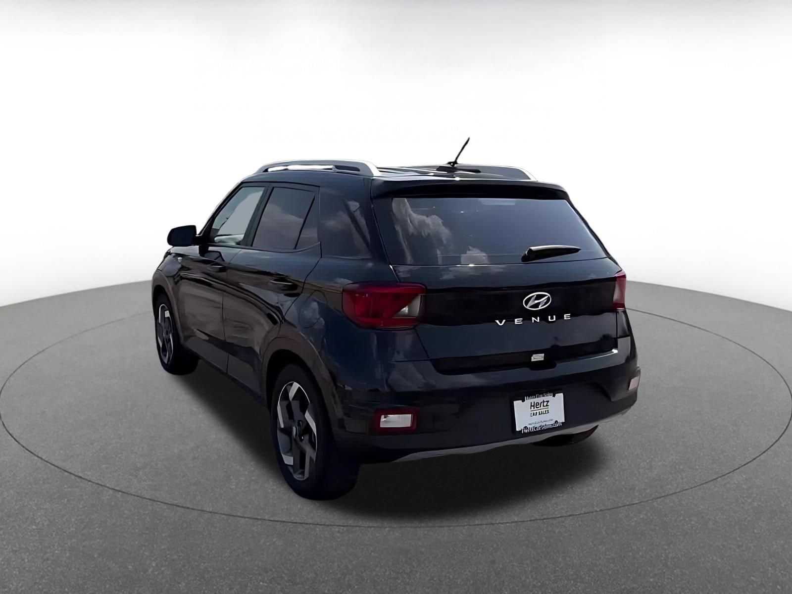 Thumbnail: 2026 Hyundai Venue - 10