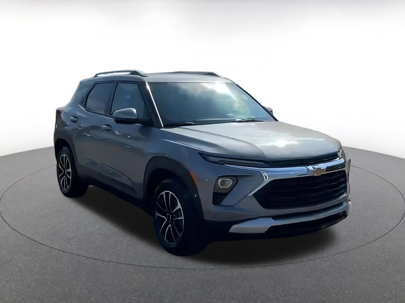 Thumbnail: 2025 Chevrolet TrailBlazer - 3