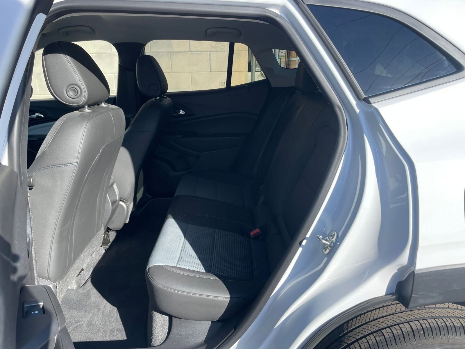 Thumbnail: 2025 Chevrolet Trax - 24