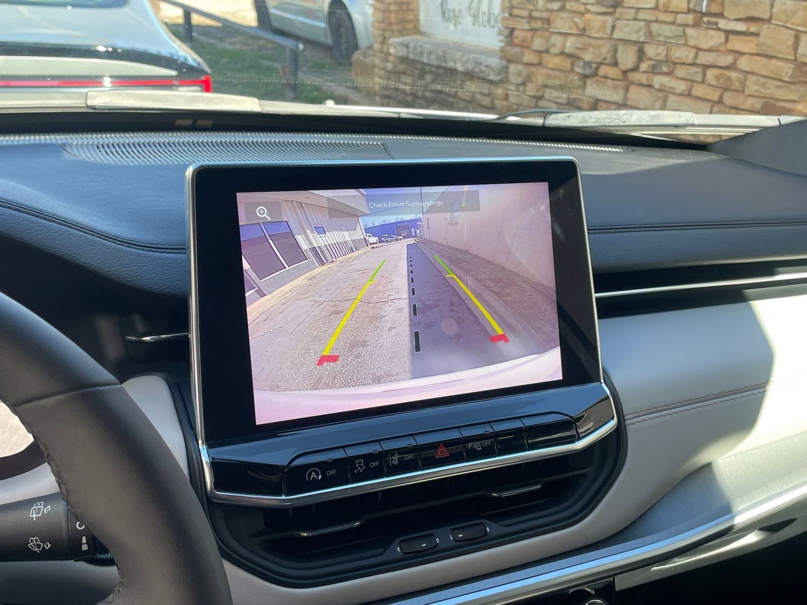 Thumbnail: 2025 Jeep Compass - 24