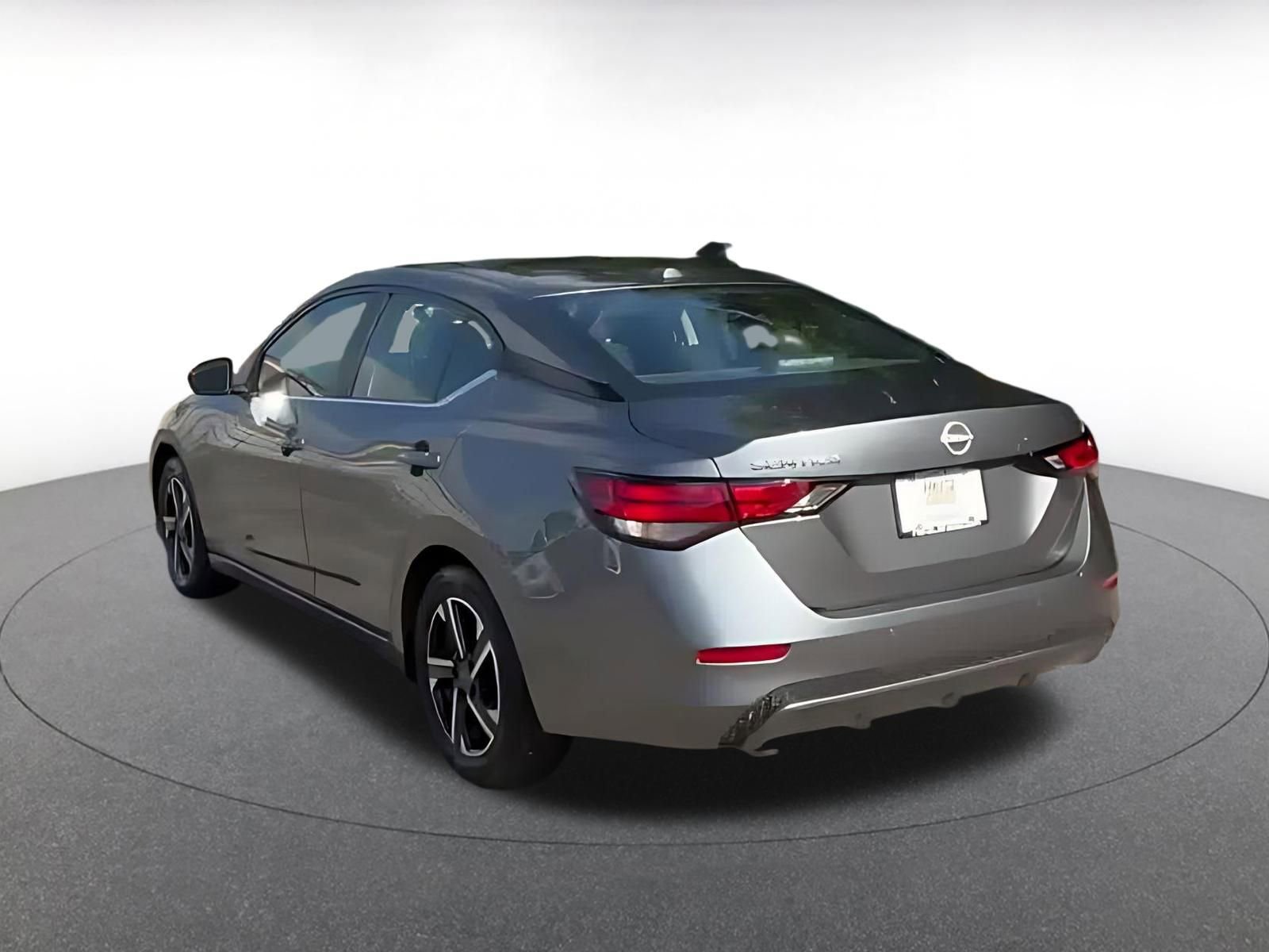 Thumbnail: 2025 Nissan Sentra - 11