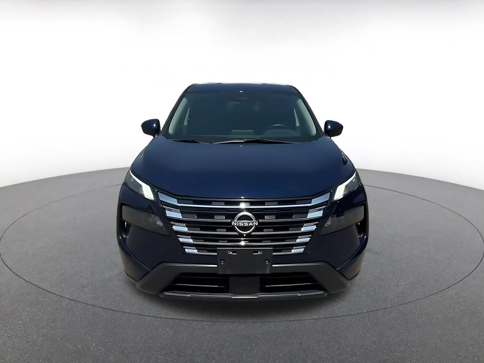 Thumbnail: 2026 Nissan Rogue - 4