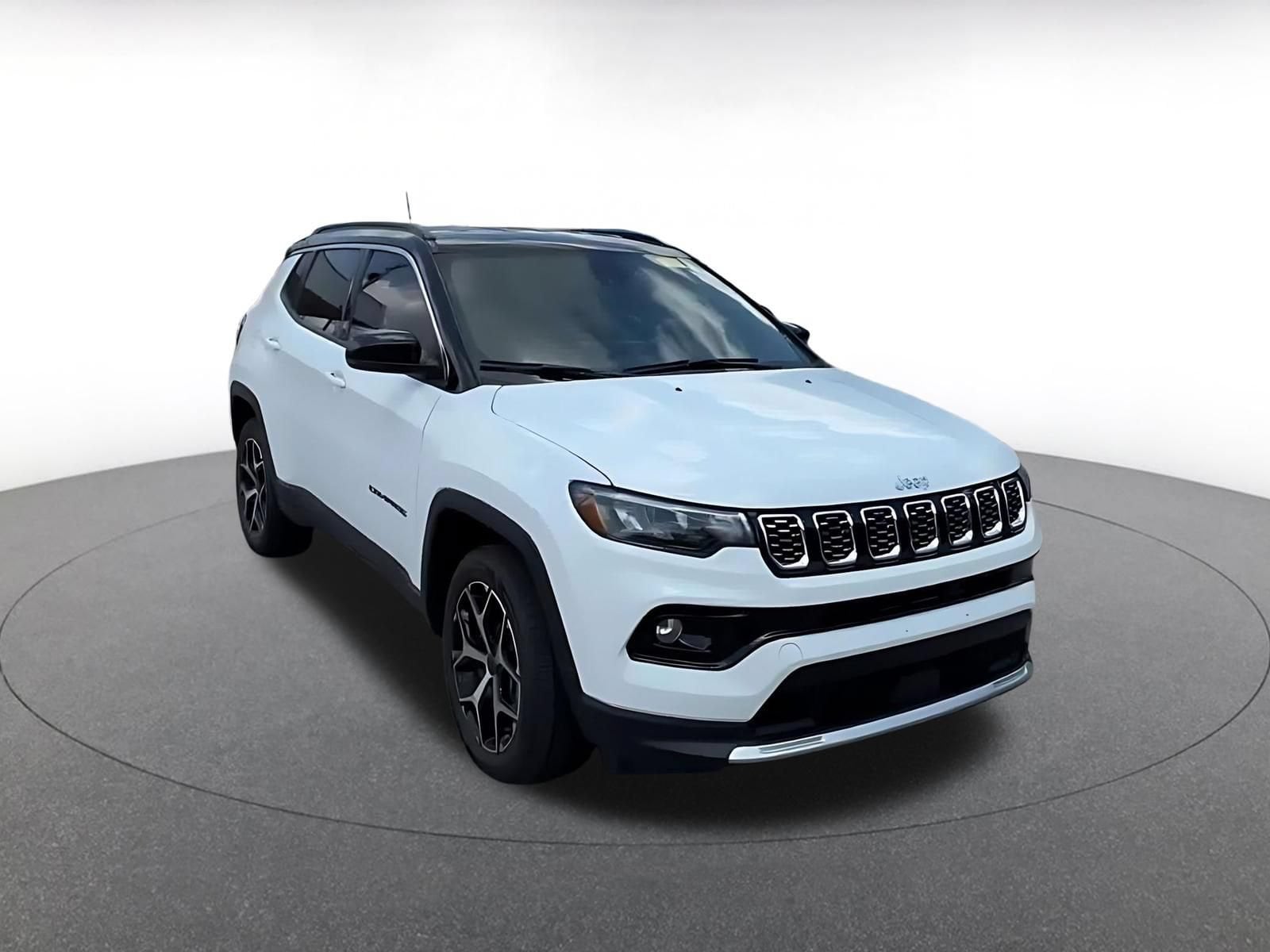 Thumbnail: 2025 Jeep Compass - 3