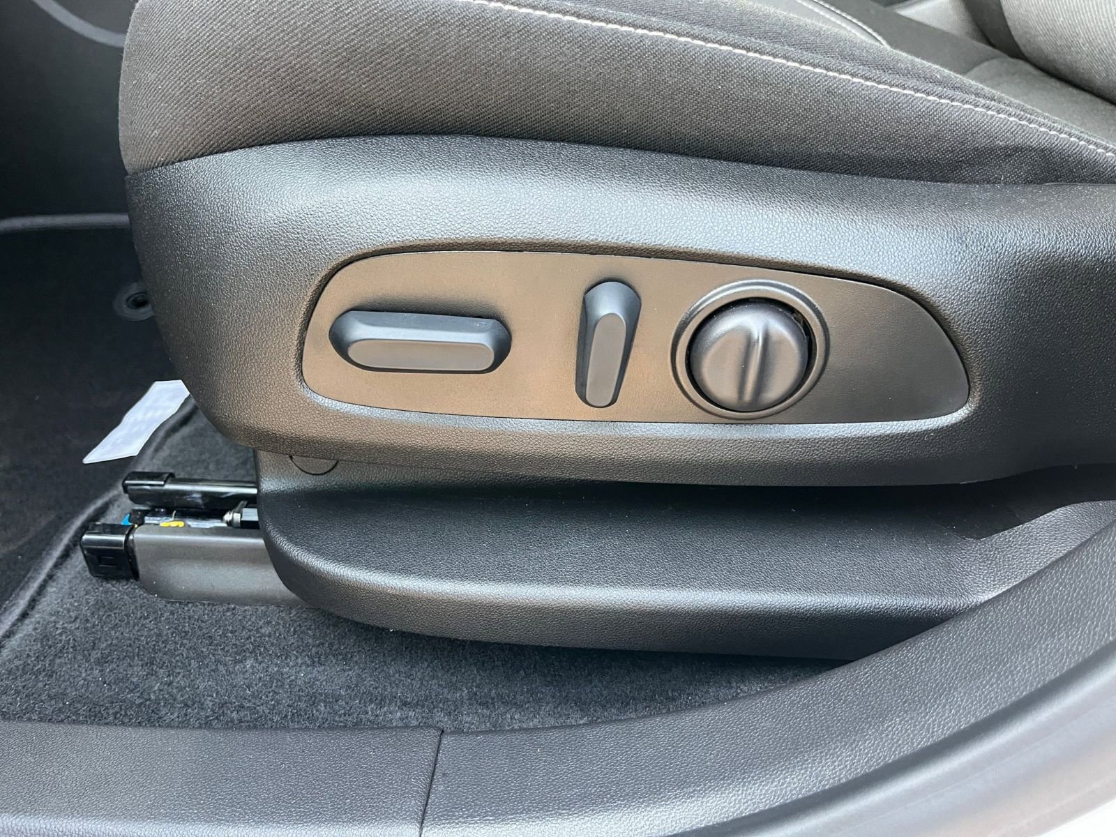 Thumbnail: 2025 Chevrolet Blazer - 23