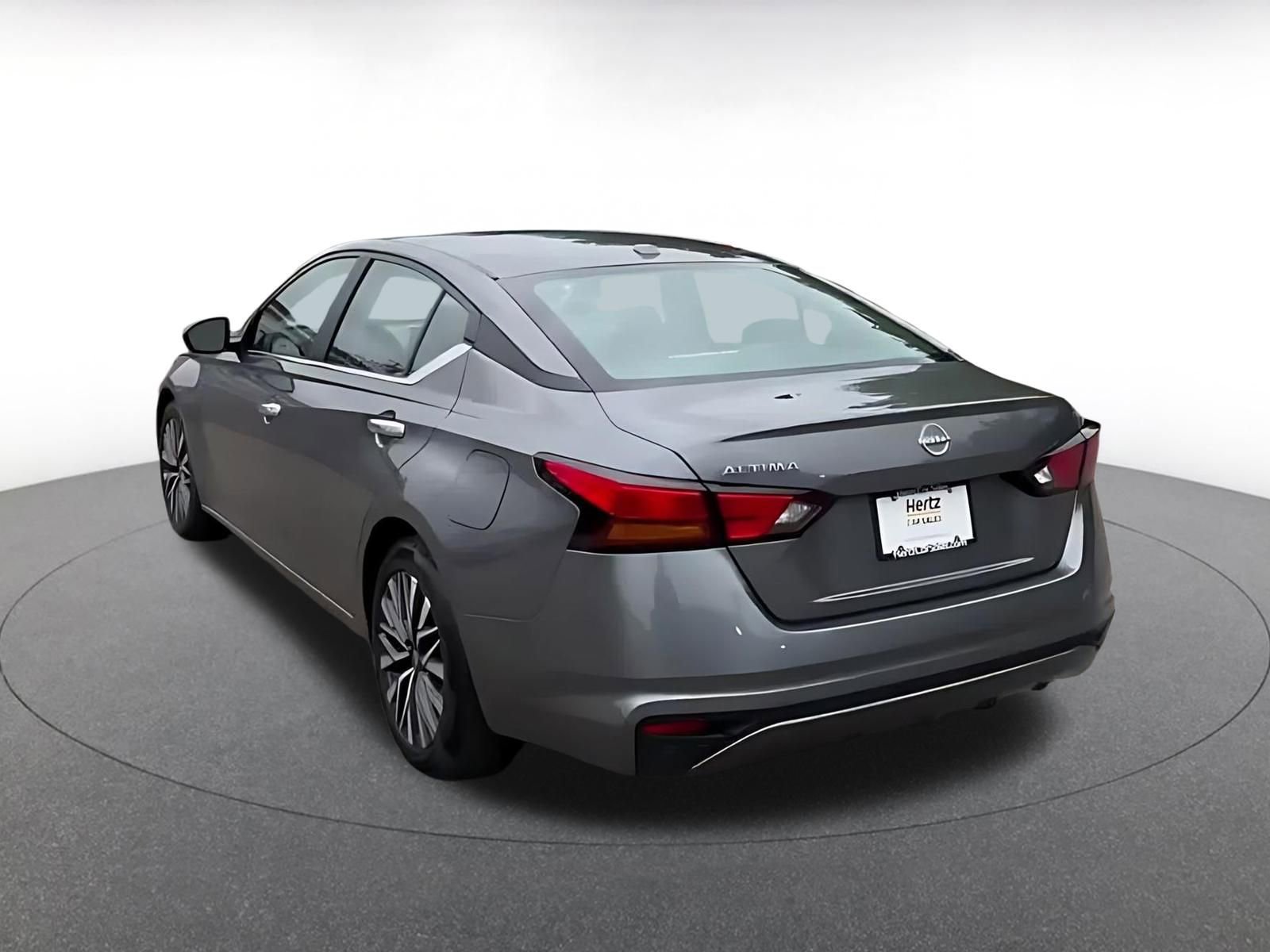 Thumbnail: 2025 Nissan Altima - 11