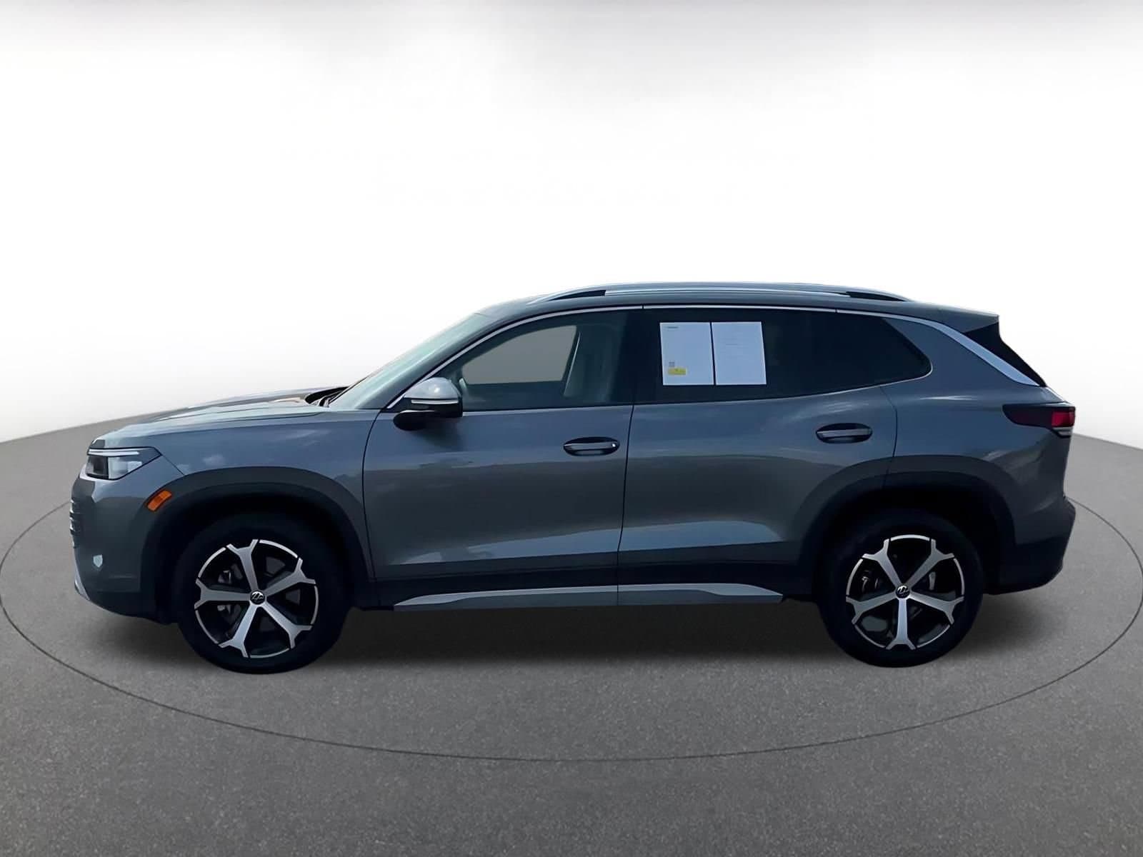 Thumbnail: 2026 Volkswagen Tiguan - 8
