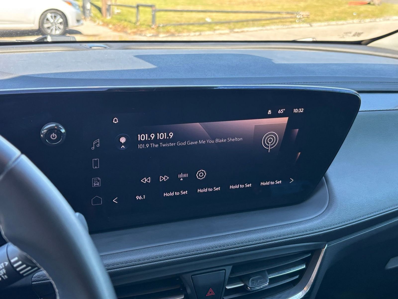 Thumbnail: 2025 Buick Encore GX - 20