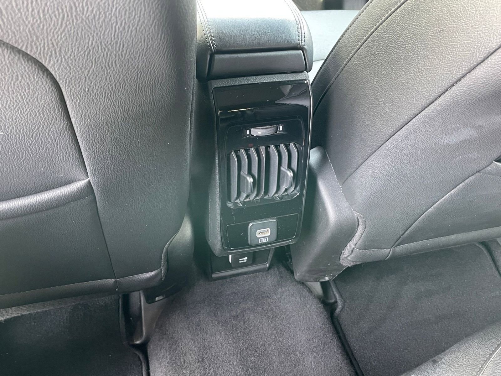 Thumbnail: 2025 Jeep Compass - 23