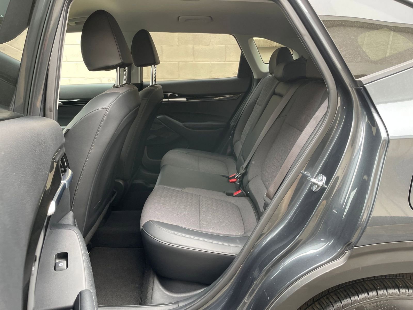 Thumbnail: 2025 Kia Seltos - 27