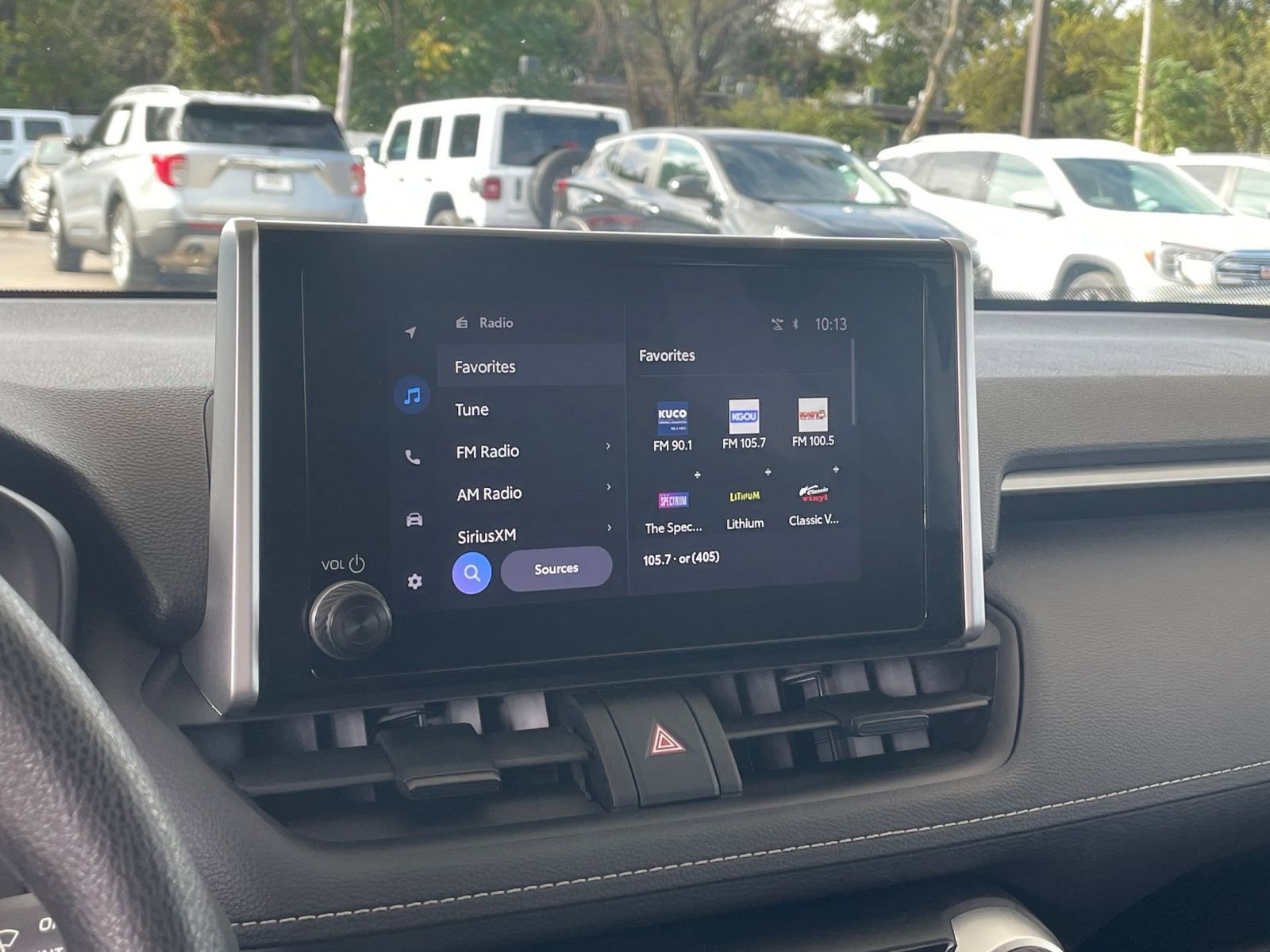 Thumbnail: 2025 Toyota RAV4 - 21