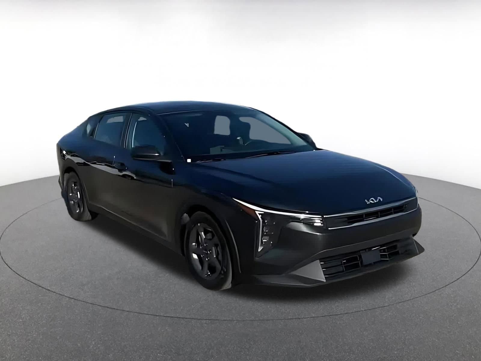 Thumbnail: 2025 Kia K4 - 3